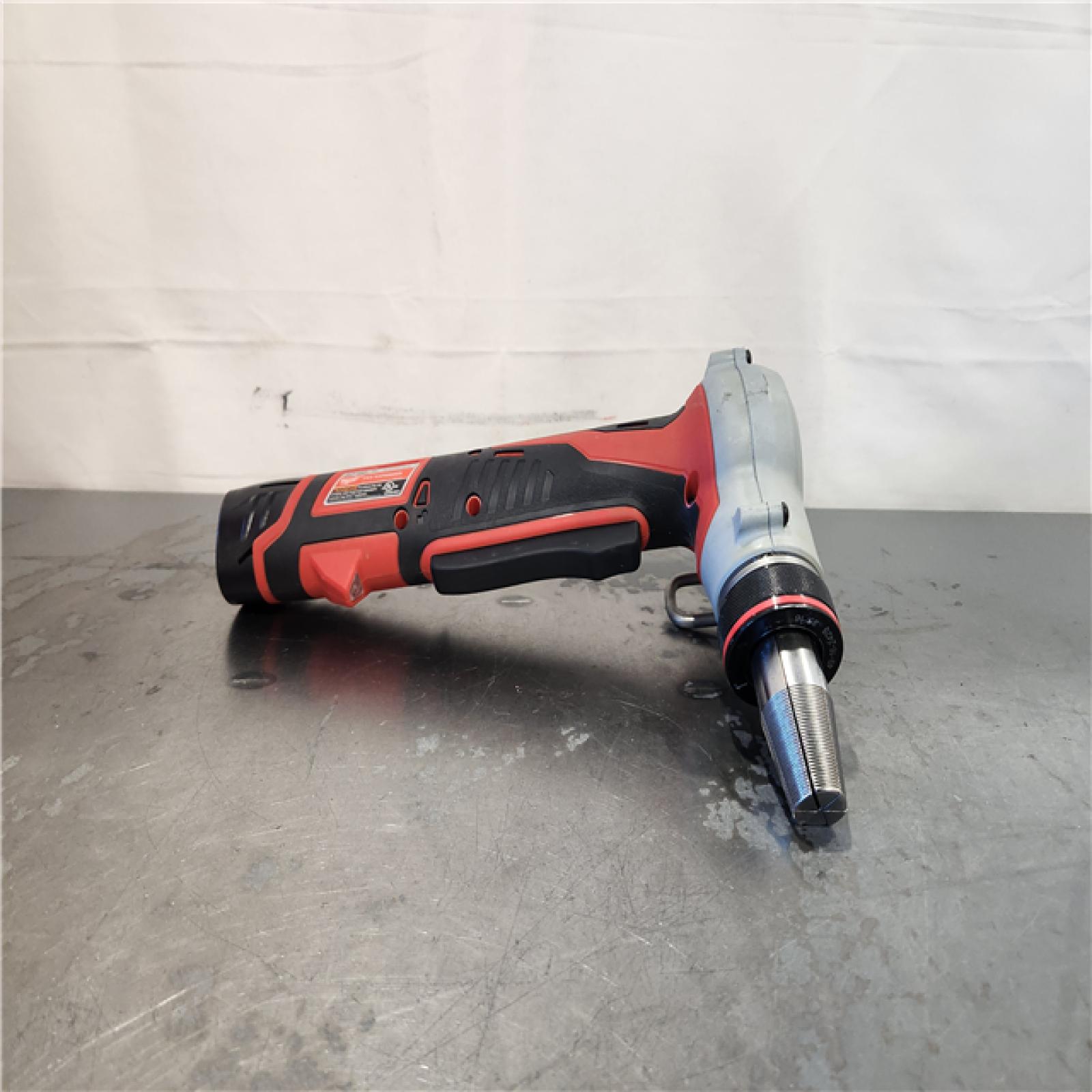 AS-IS- Milwaukee M12 Cordless PEX Expansion Tool Kit