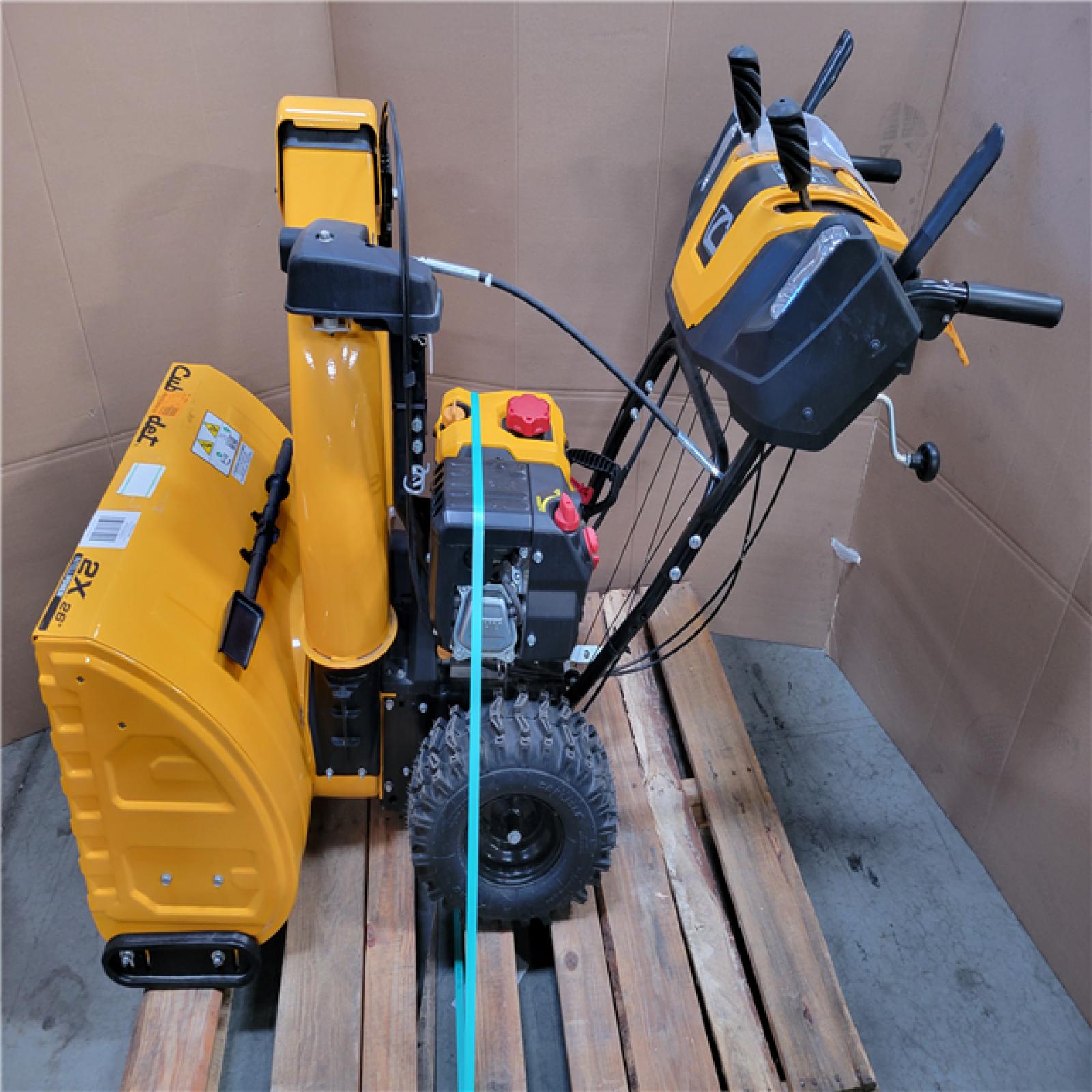 CALIFORNIA AS-IS CUB CADET 2X INTELLIPOWER SNOW BLOWER