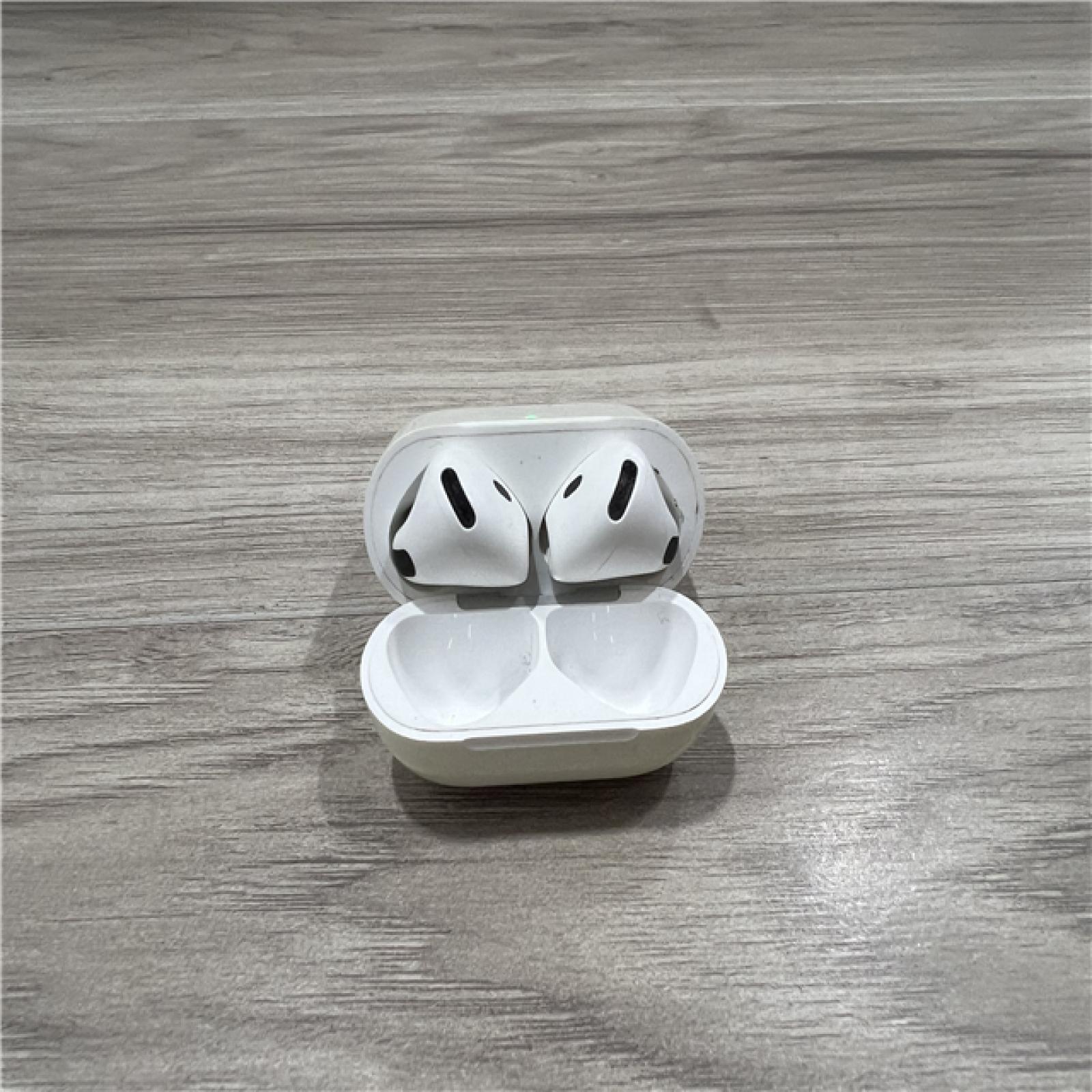 AS-IS Apple AirPods (4th Generation) Bluetooth A3059 White