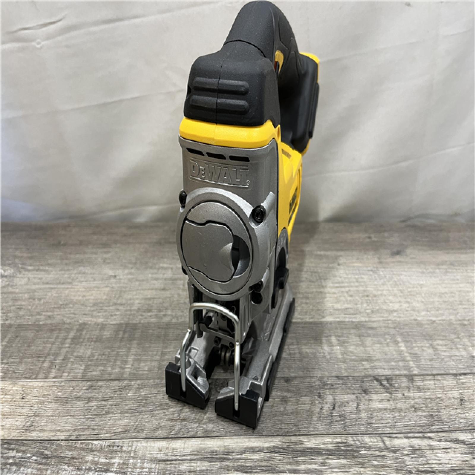 AS-IS DEWALT 20V MAX Cordless Jig Saw (Tool Only)
