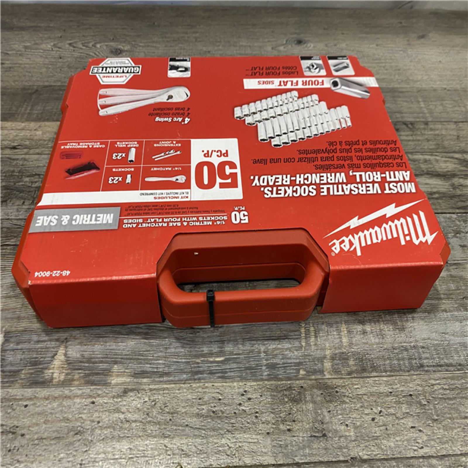 NEW - Milwaukee 1/4 in. Drive SAE/Metric Ratchet and Socket Mechanics Tool Set (50-Piece)