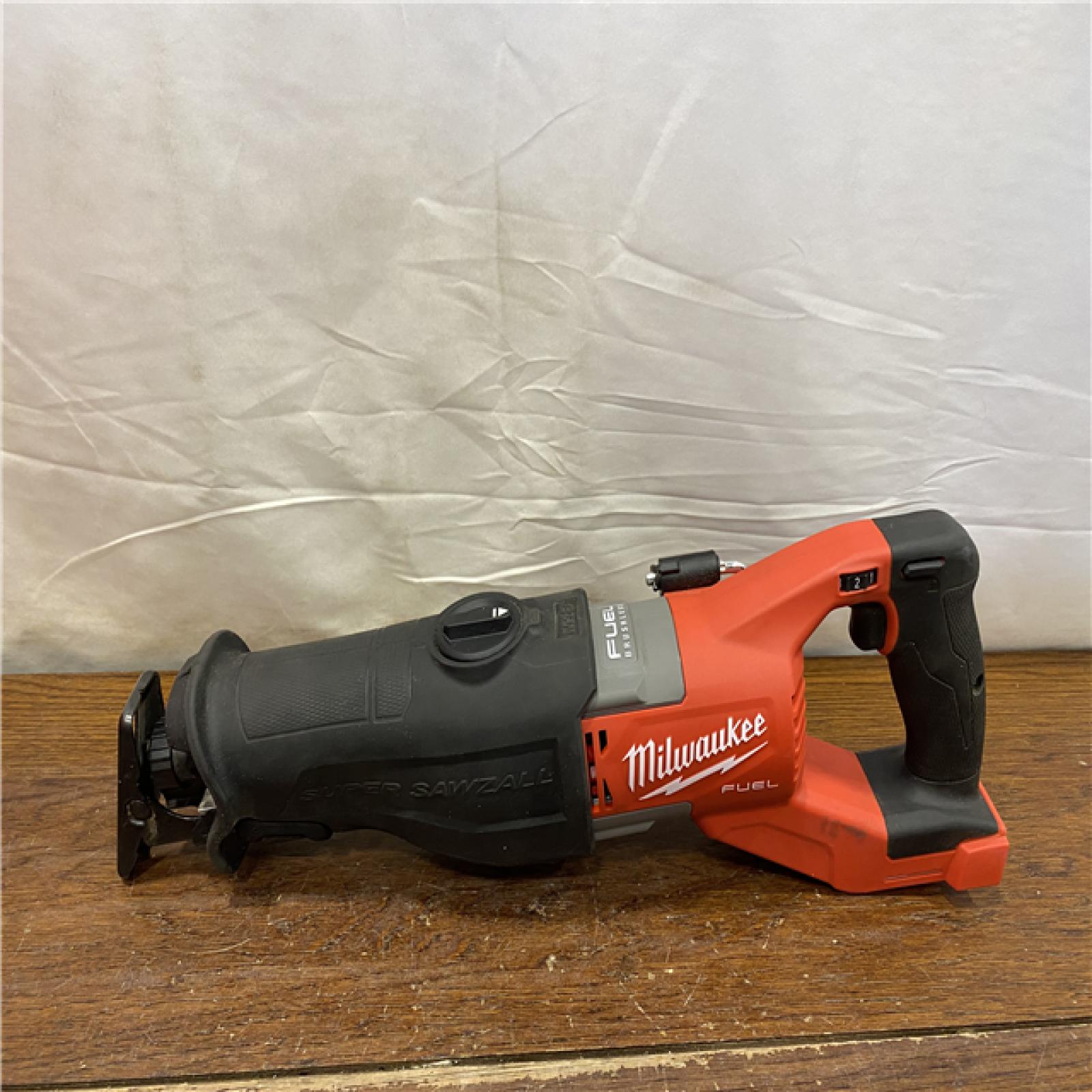 AS-IS Milwaukee M18 Fuel 18V Brushless Super Sawzall Reciprocating Saw 2722-20 (Bare Tool)