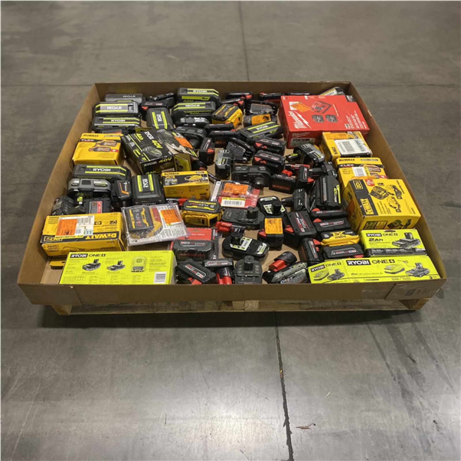 Dallas Location - As-Is Battery Tool Pallet