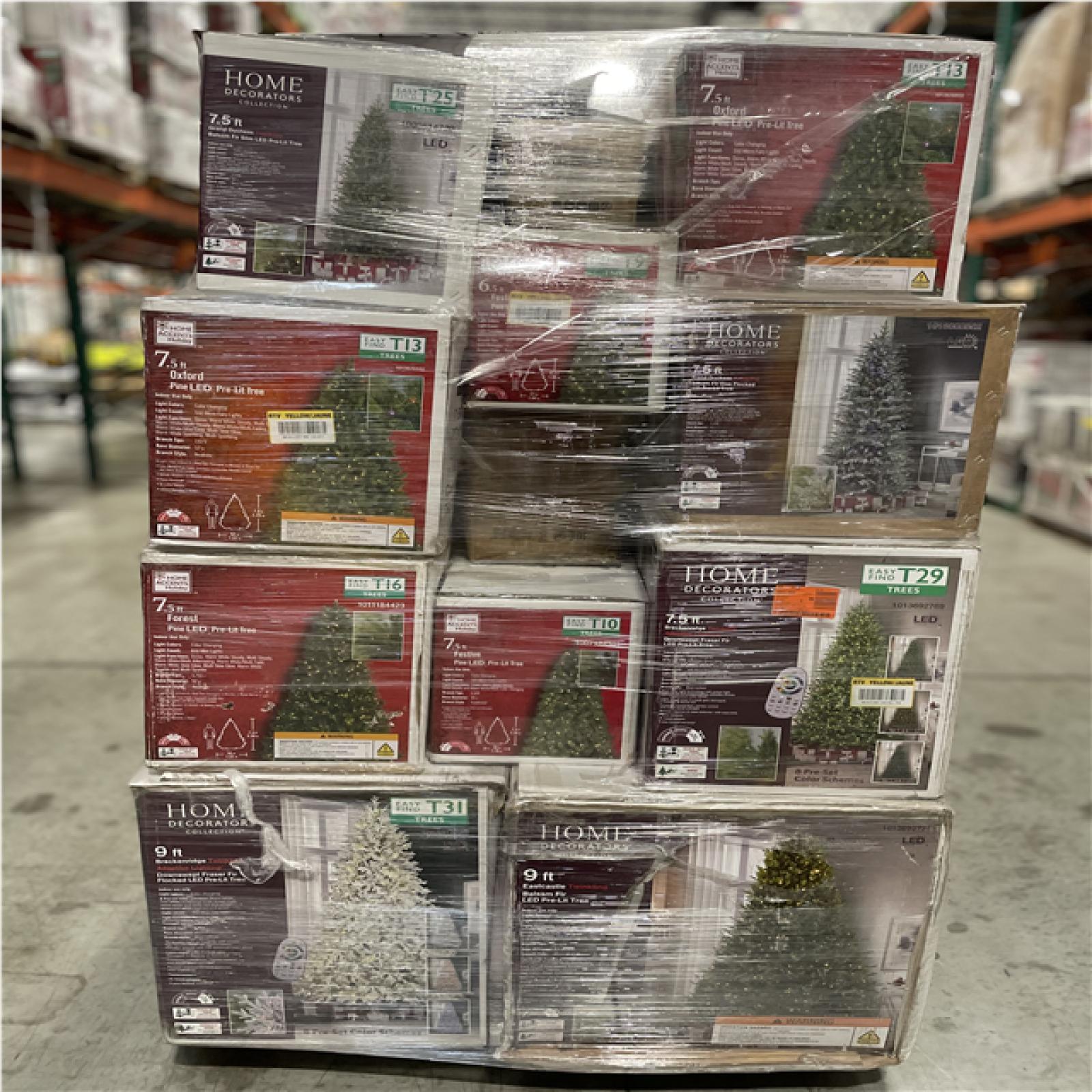 DALLAS LOCATION - AS-IS ASSORTED CHRISTMAS TRESS PALLET