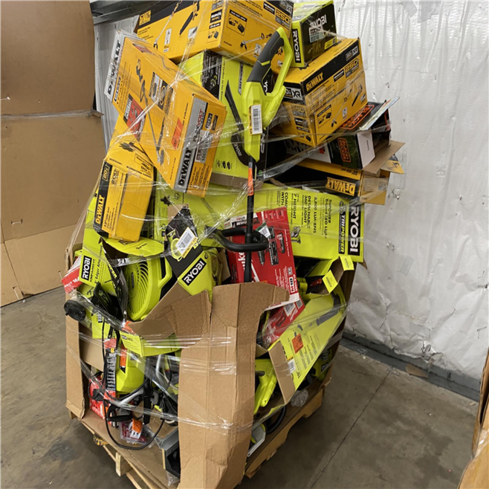 Houston Location AS IS - Tool Pallet