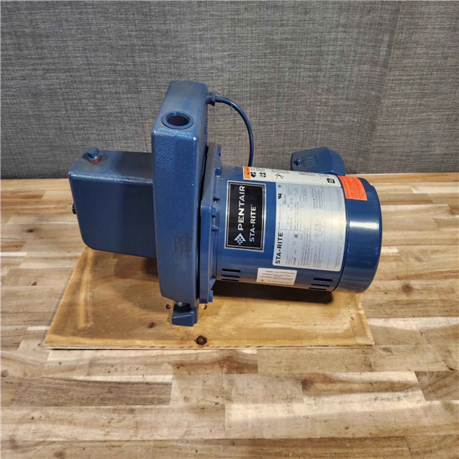 HOUSTON LOCATION - AS-IS (NEW) STA-RITE SHALLOW WELL JET PUMP