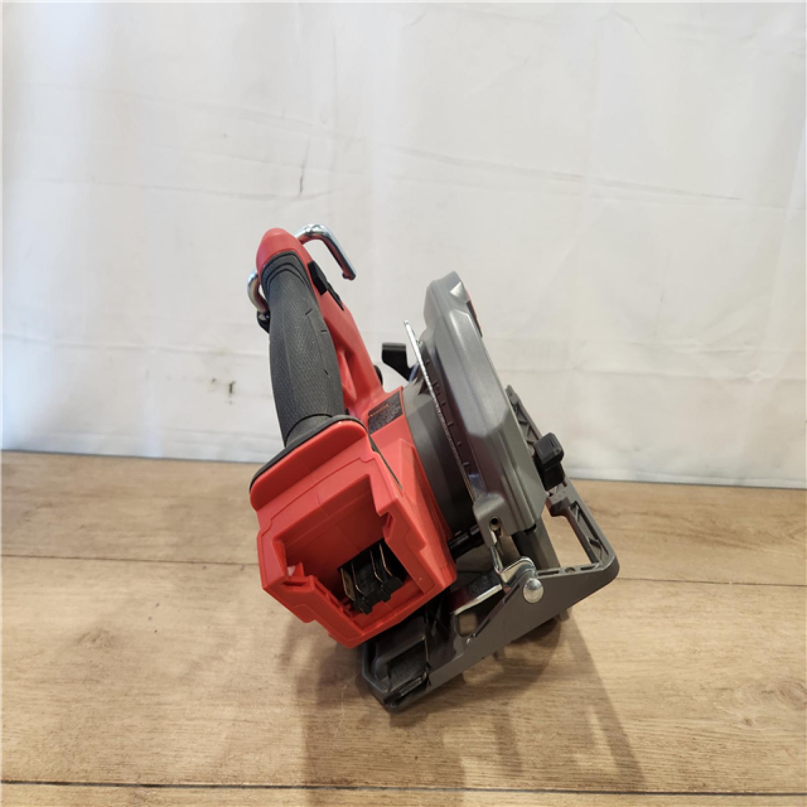 AS-IS- Milwaukee FUEL 18V Lithium-Ion Brushless Cordless 7-1/4 in. Circular Saw (Tool-Only)