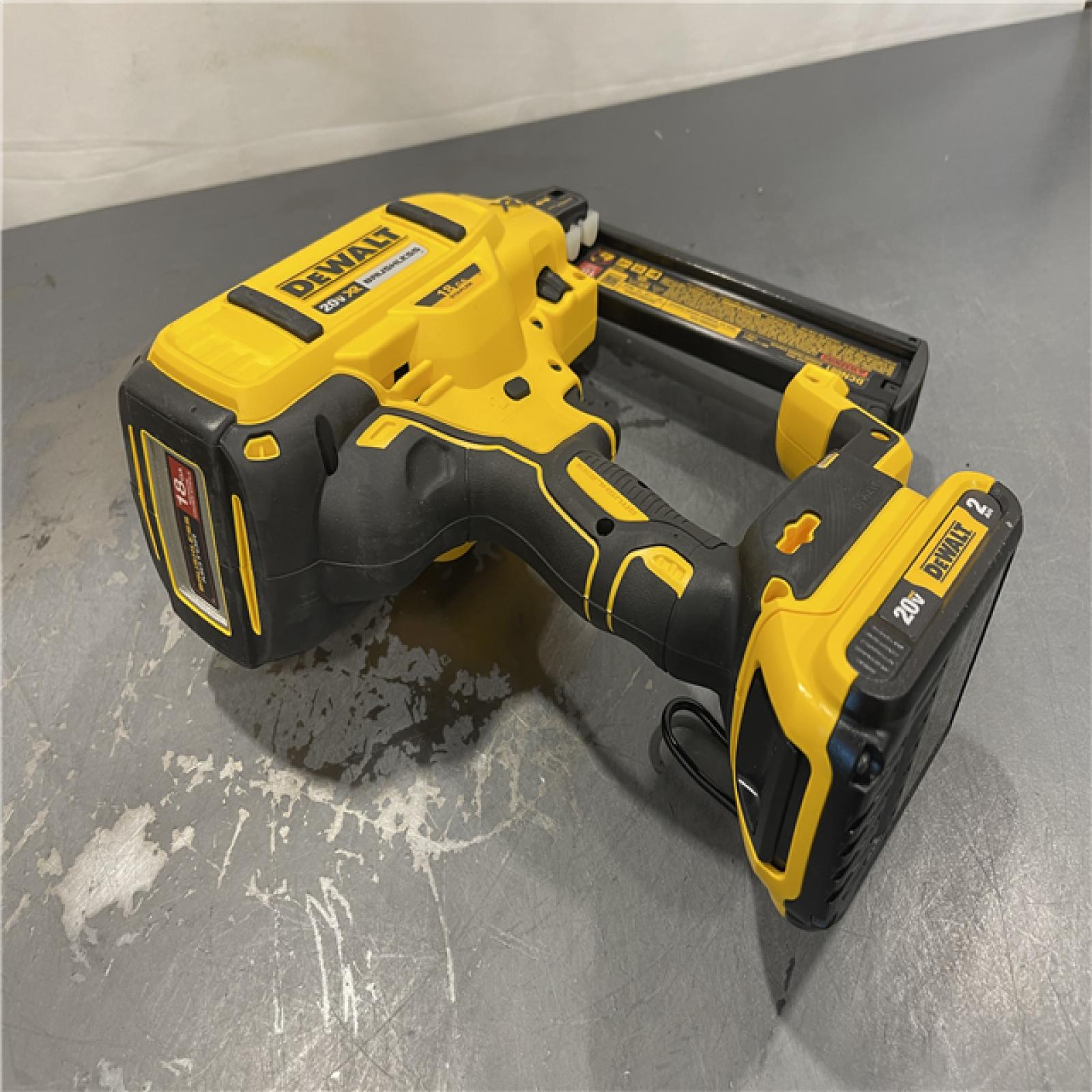 AS-IS - DeWALT 20V MAX XR Lithium-Ion Cordless 18-Gauge Narrow Crown Stapler Kit