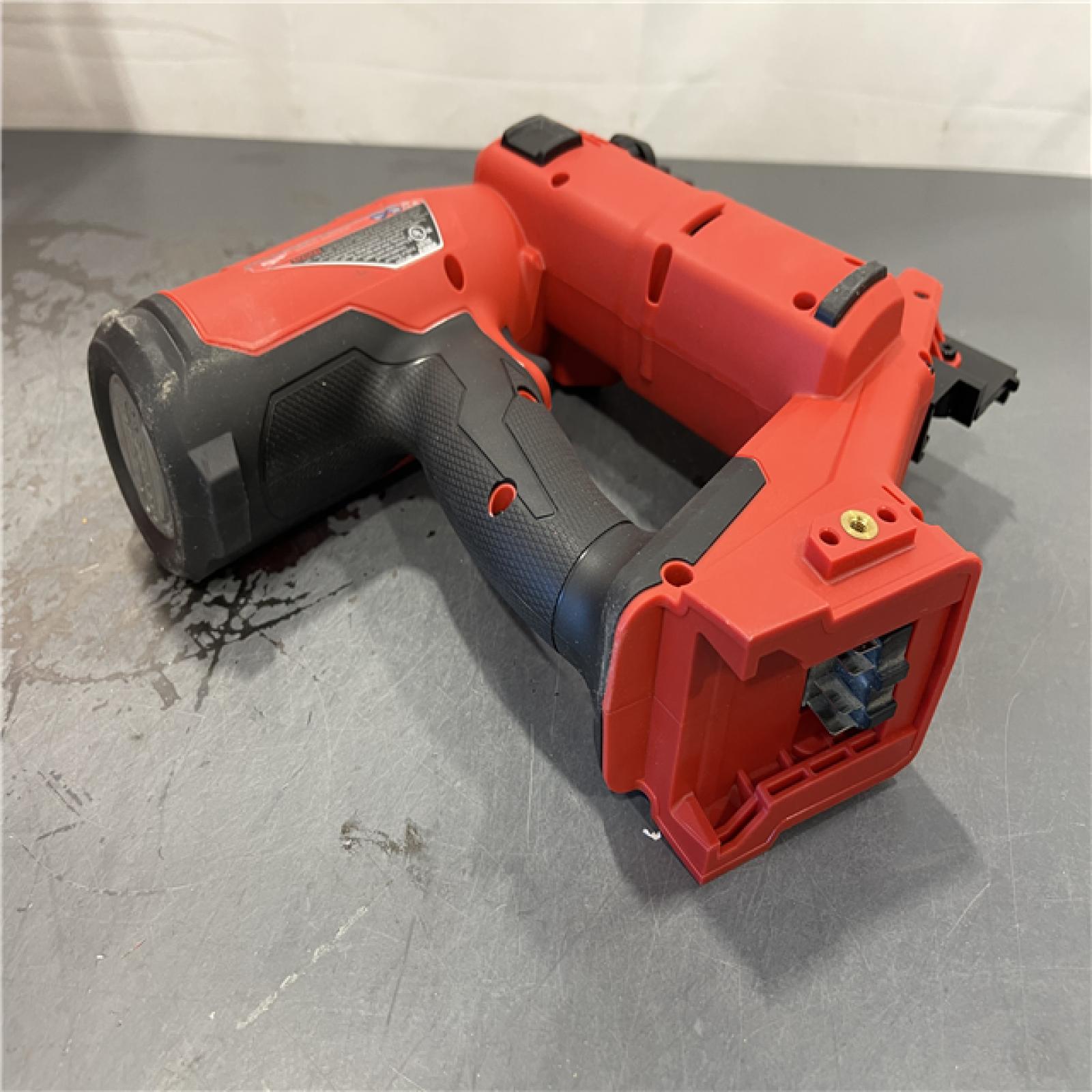 AS-IS - Milwaukee M18 Fuel 18V Brushless 18-Gauge Brad Nailer