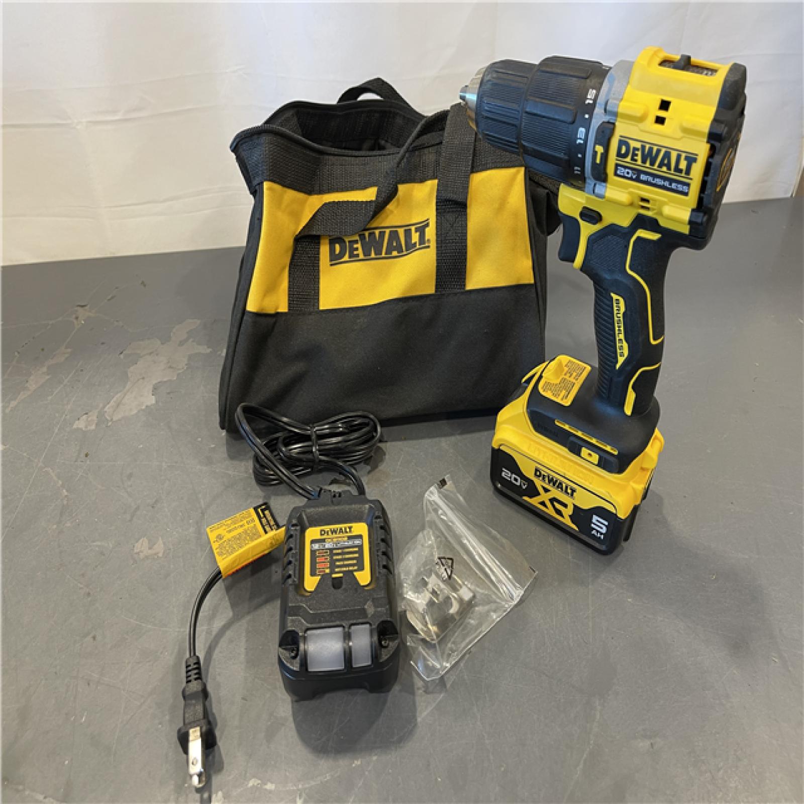 AS-IS - DEWALT ATOMIC 20V Lithium-Ion Cordless 1/2 in. Hammer Drill Kit