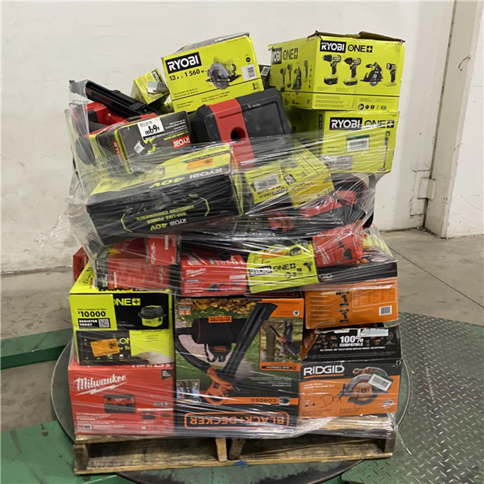 Dallas Location - As-Is Tool Pallet