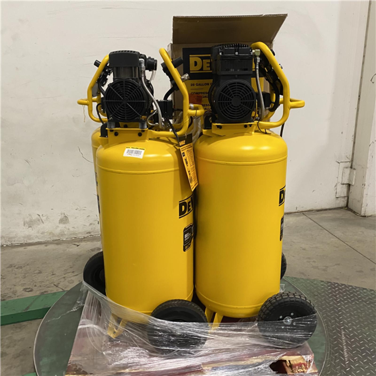 Dallas Location - As-Is DEWALT 26 Gal. 175 PSI Portable Electric Air Compressor(Lot Of 4)