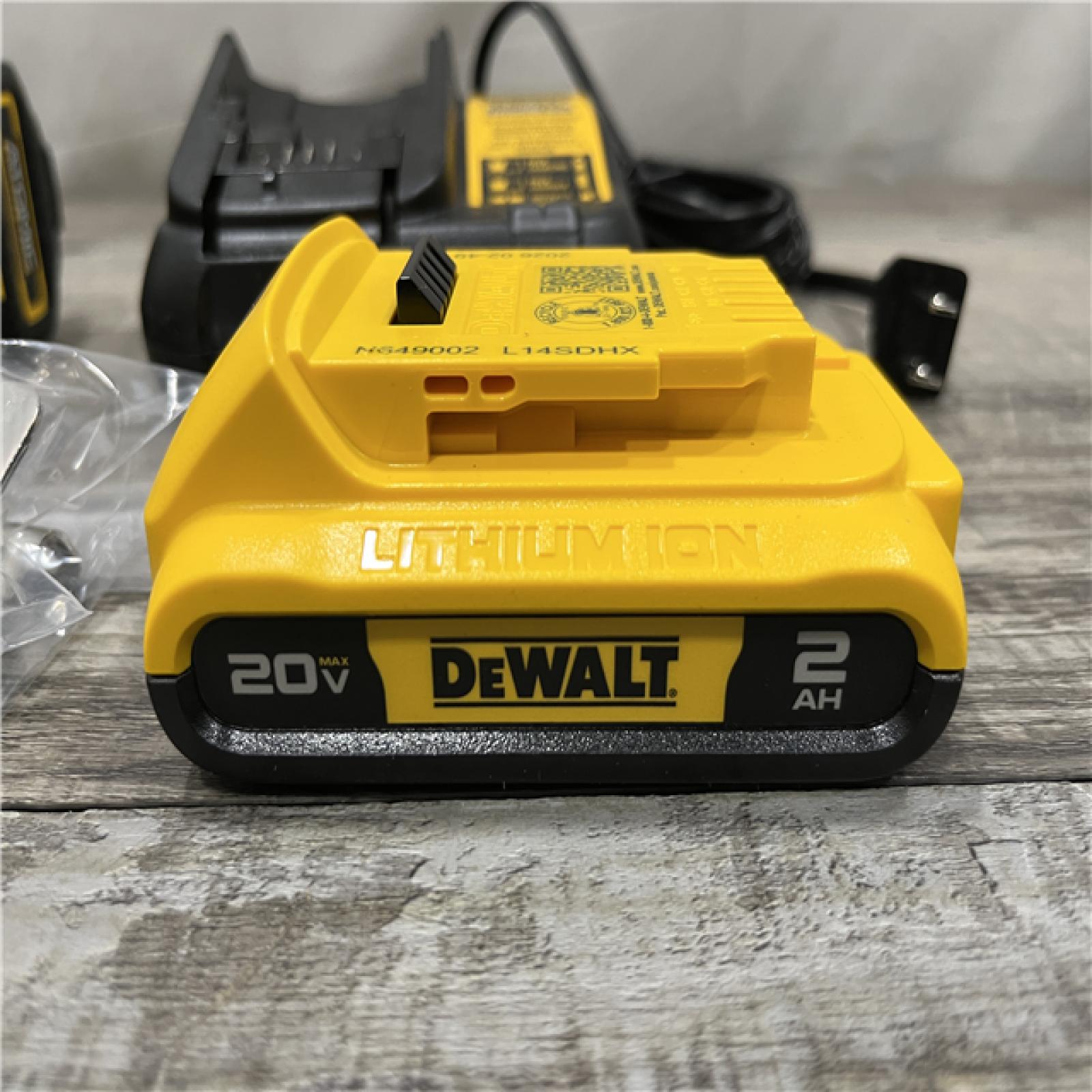 AS-IS DEWALT Atomic 20V Max Lithium-Ion Brushless Cordless Compact 1/4 in. Impact Driver Kit