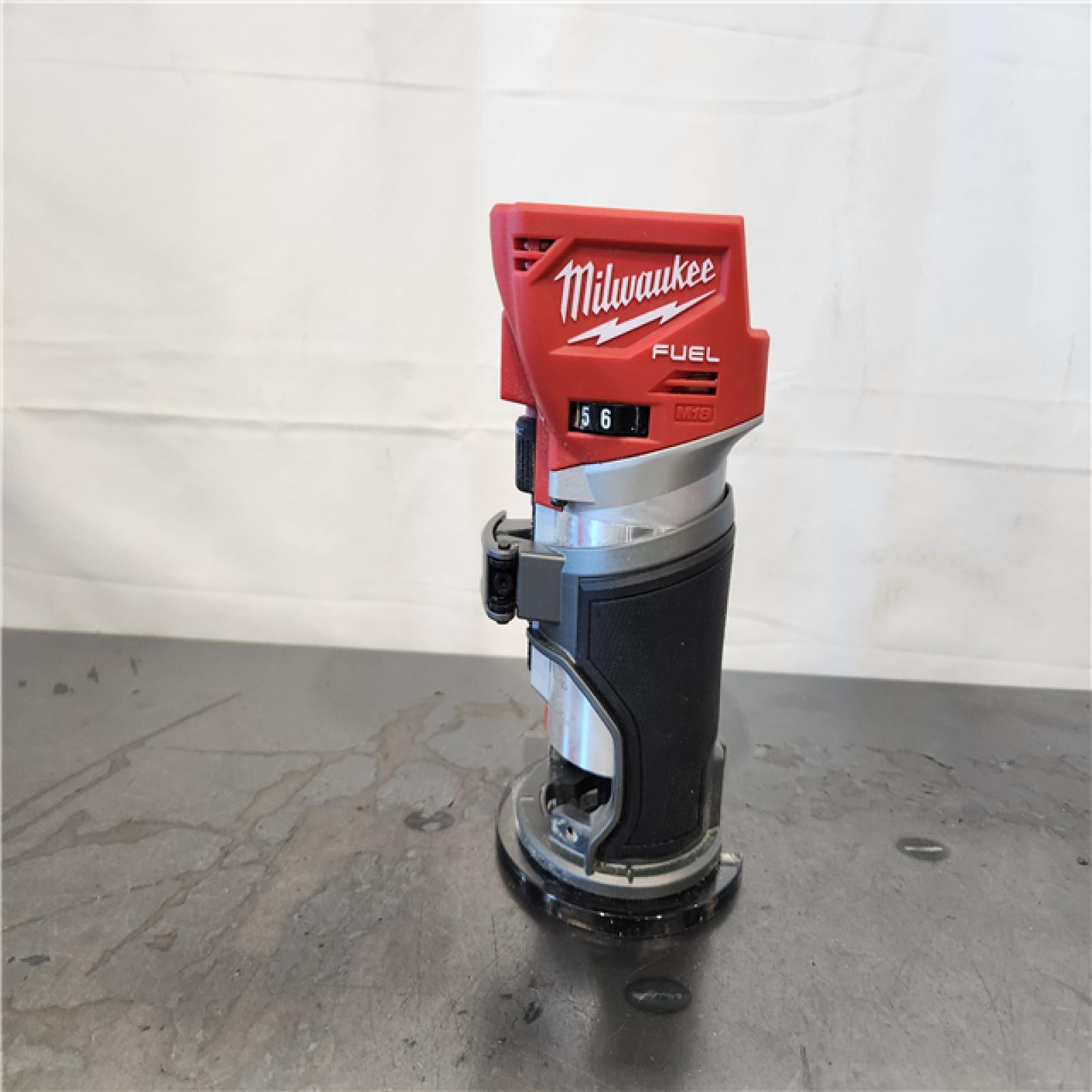 AS-IS- Milwaukee 2723-20 M18 FUEL 18V Cordless Li-Ion Compact Router - Bare Tool