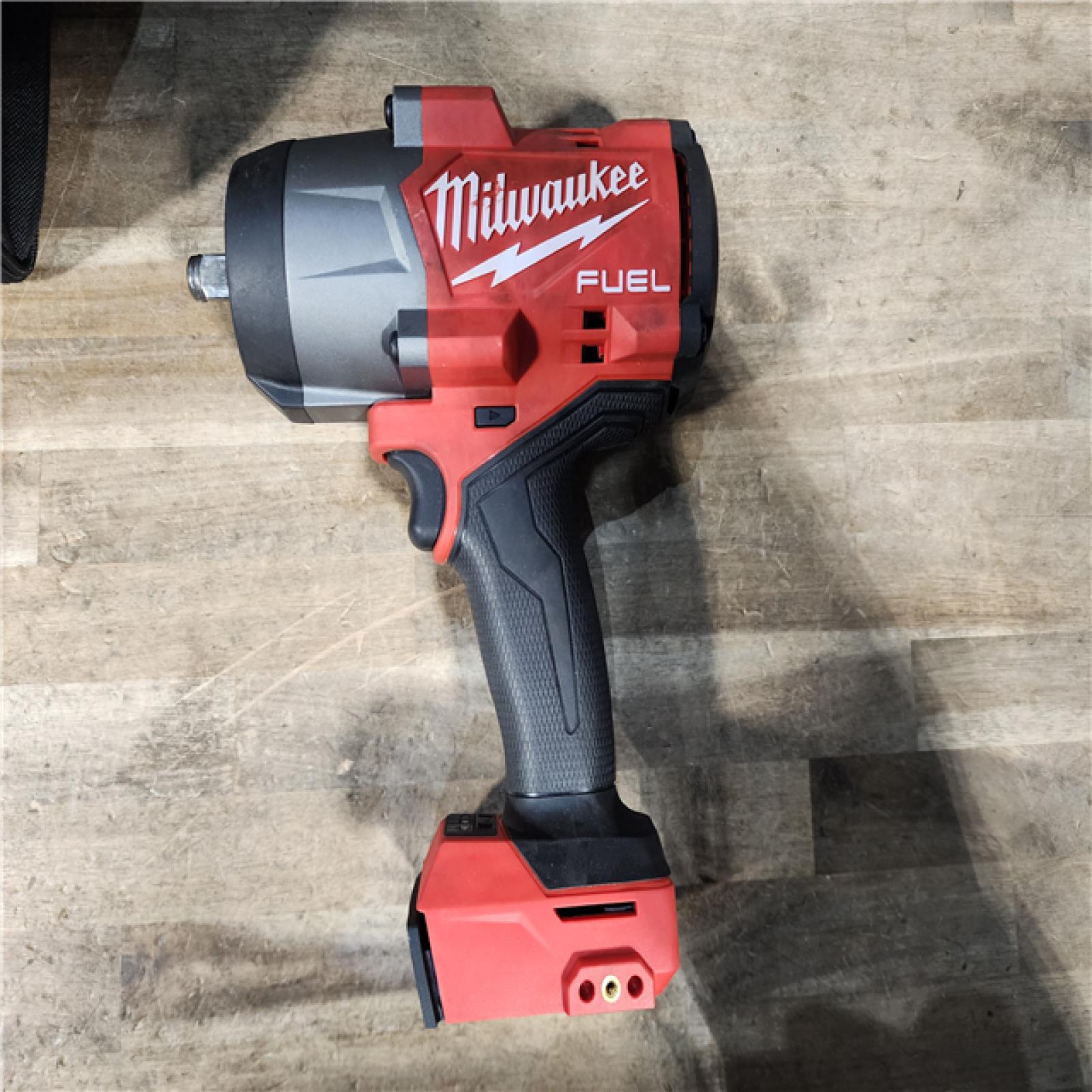HOUSTON LOCATION - AS-IS Milwaukee M18 1/2 in. Cordless Brushless High Torque Impact Wrench Kit (Battery & Charger)