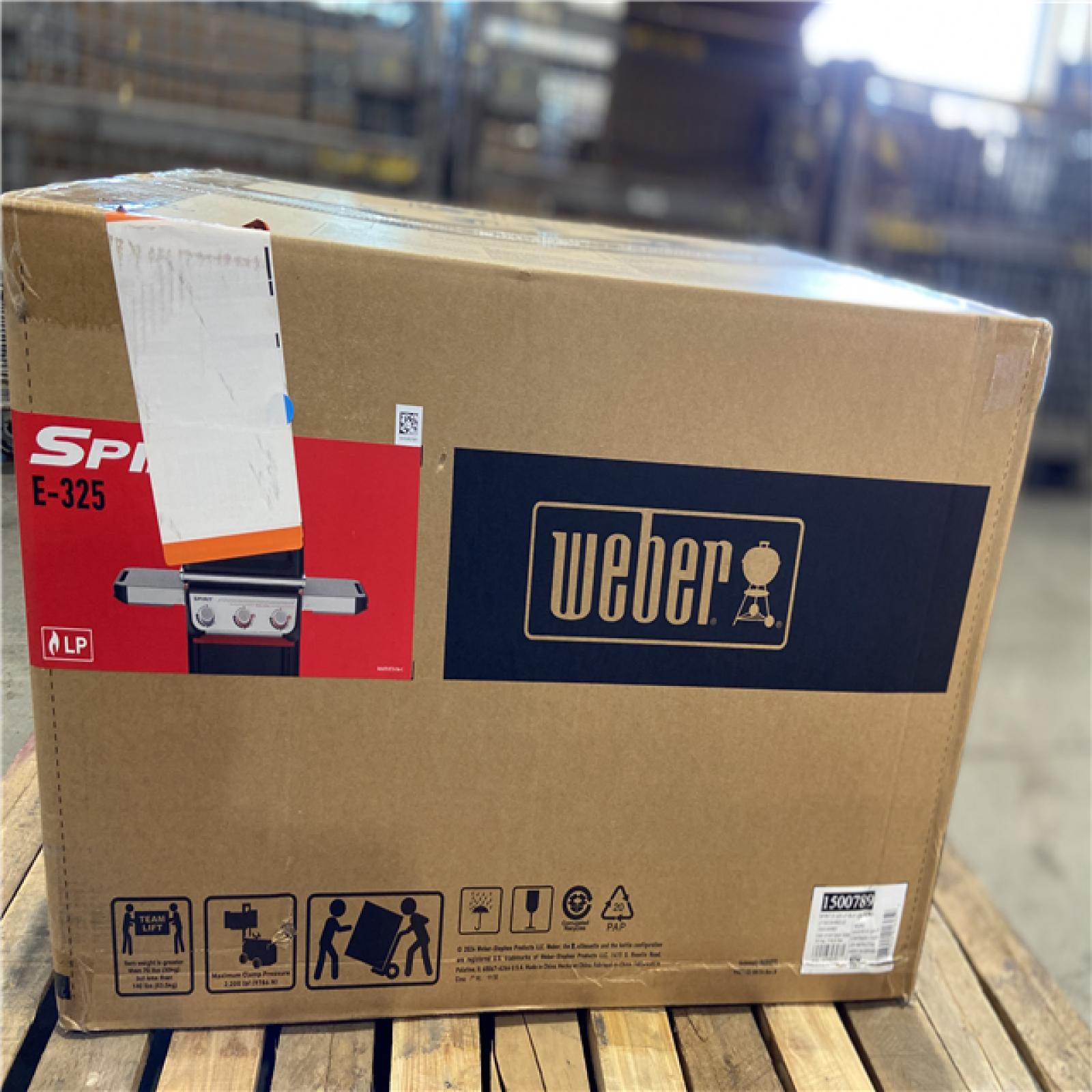 DALLAS LOCATION - Weber Spirit E-325 3-Burner Liquid Propane Gas Grill in Black with Sear Zone