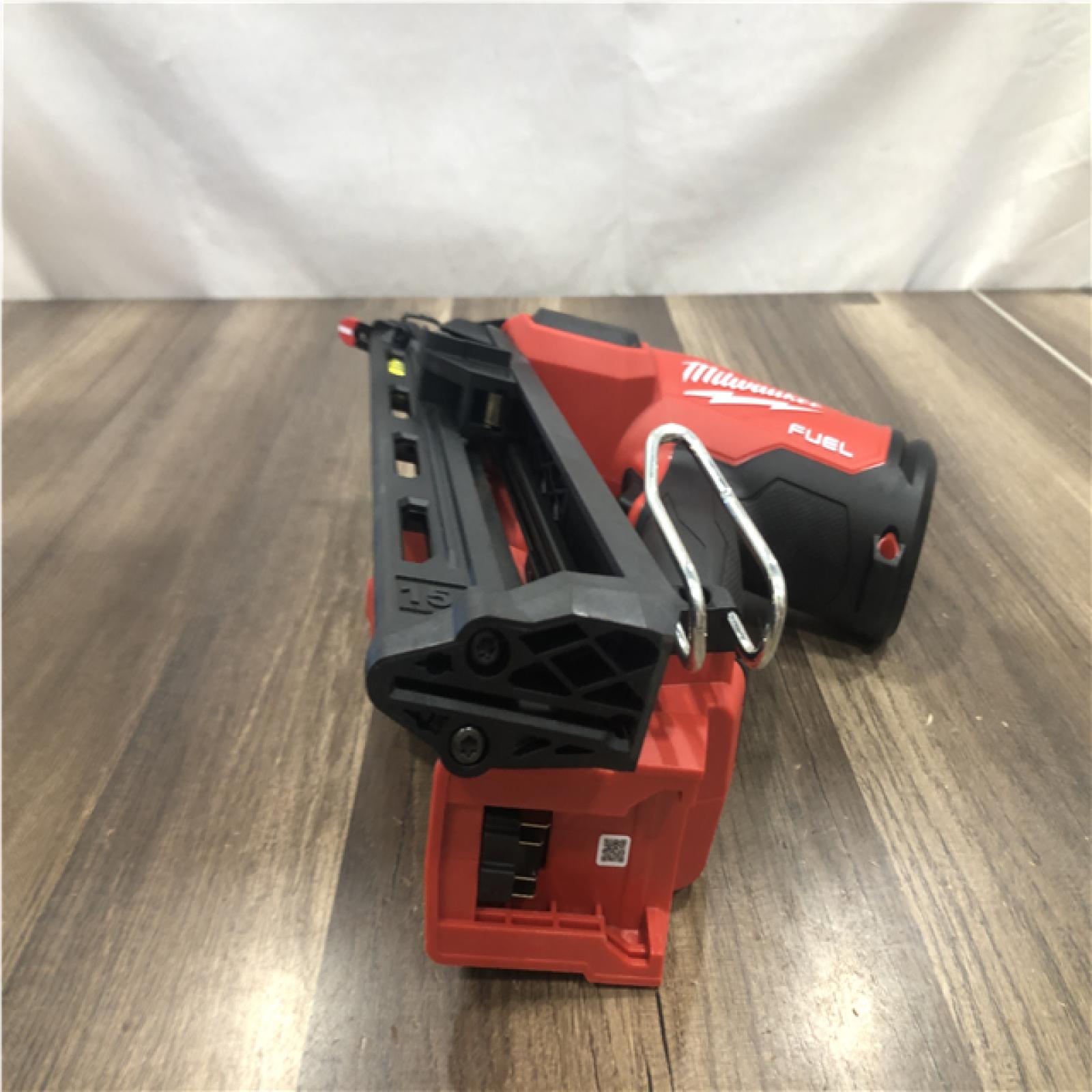 AS-IS Milwaukee FUEL 18V Lithium-Ion Brushless Cordless Gen II 15-Gauge Angled Nailer (Tool-Only)