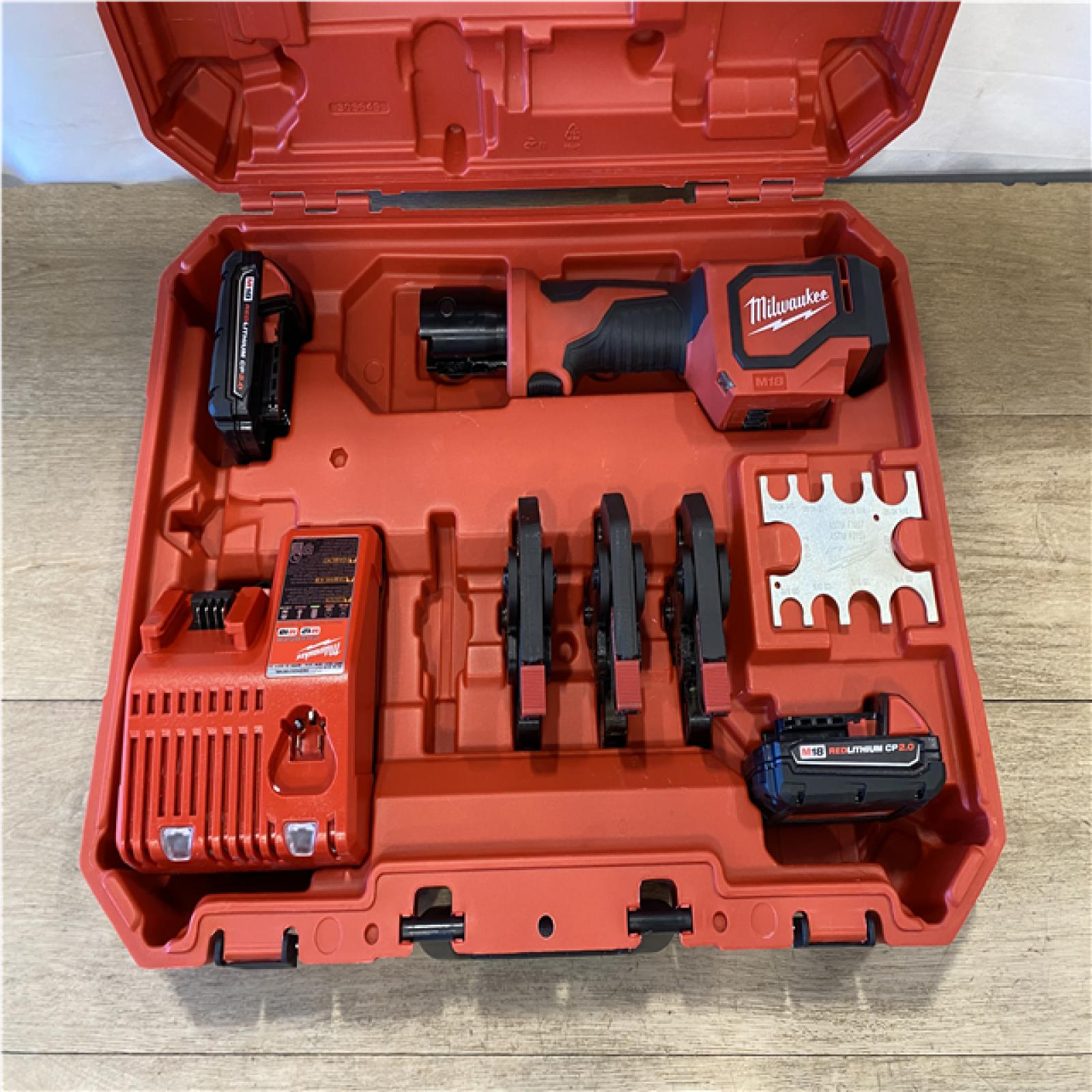 AS-IS Milwaukee 18V Lithium-Ion Cordless Short Throw Press Tool with 3 PEX Crimp Jaws Kit