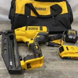 AS-IS DEWALT 20V MAX XR 16-Gauge Electric Cordless Angled Finishing Nailer Kit