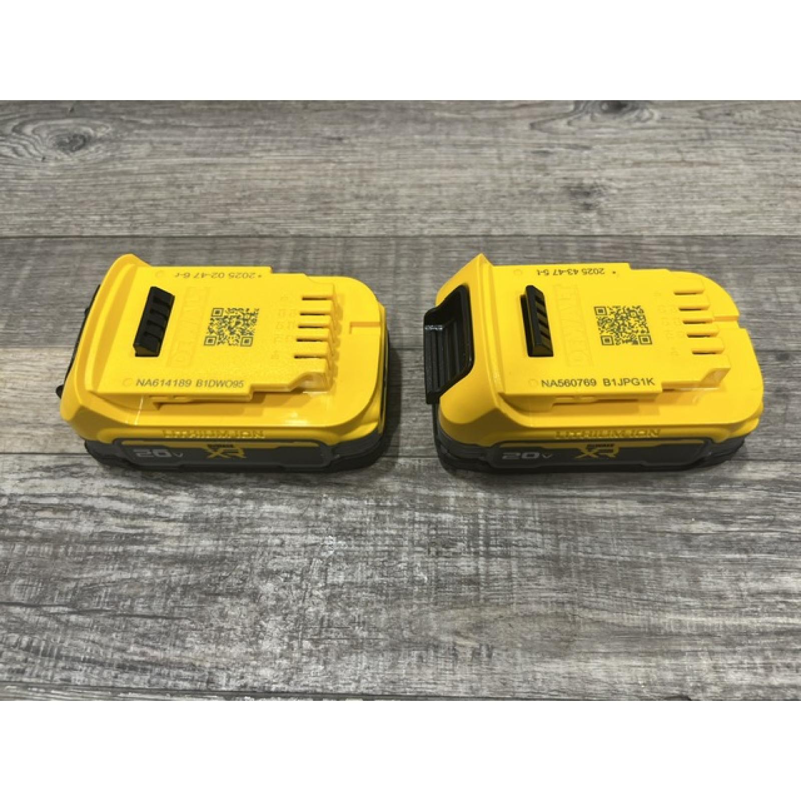 AS-IS DEWALT 20V MAX XR POWERSTACK Lithium-Ion 1.7 Ah Compact Battery (2-Pack)