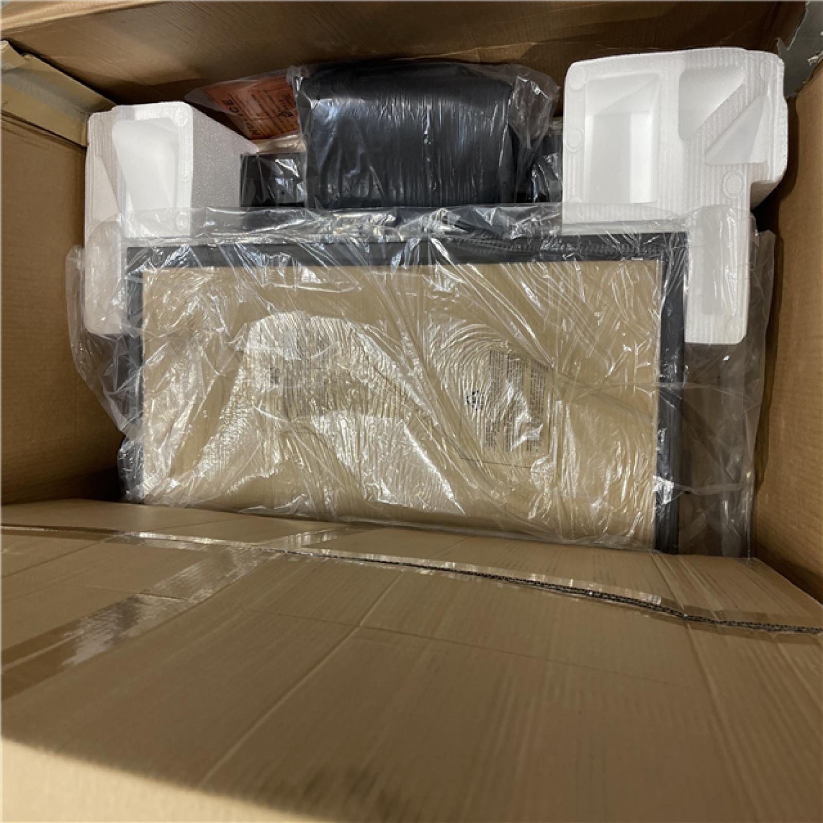 DALLAS LOCATION - AS-IS Even Embers Santa Maria Charcoal and Wood Grill in Black with Cover