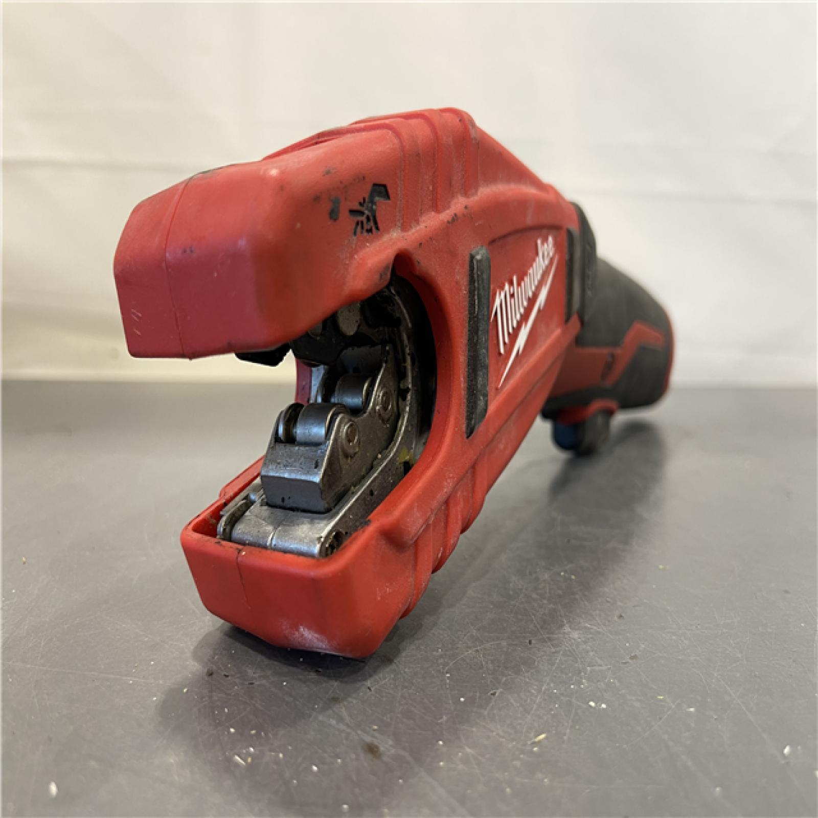 AS-IS- M12 12V Lithium-Ion Cordless Copper Tubing Cutter (Tool-Only)