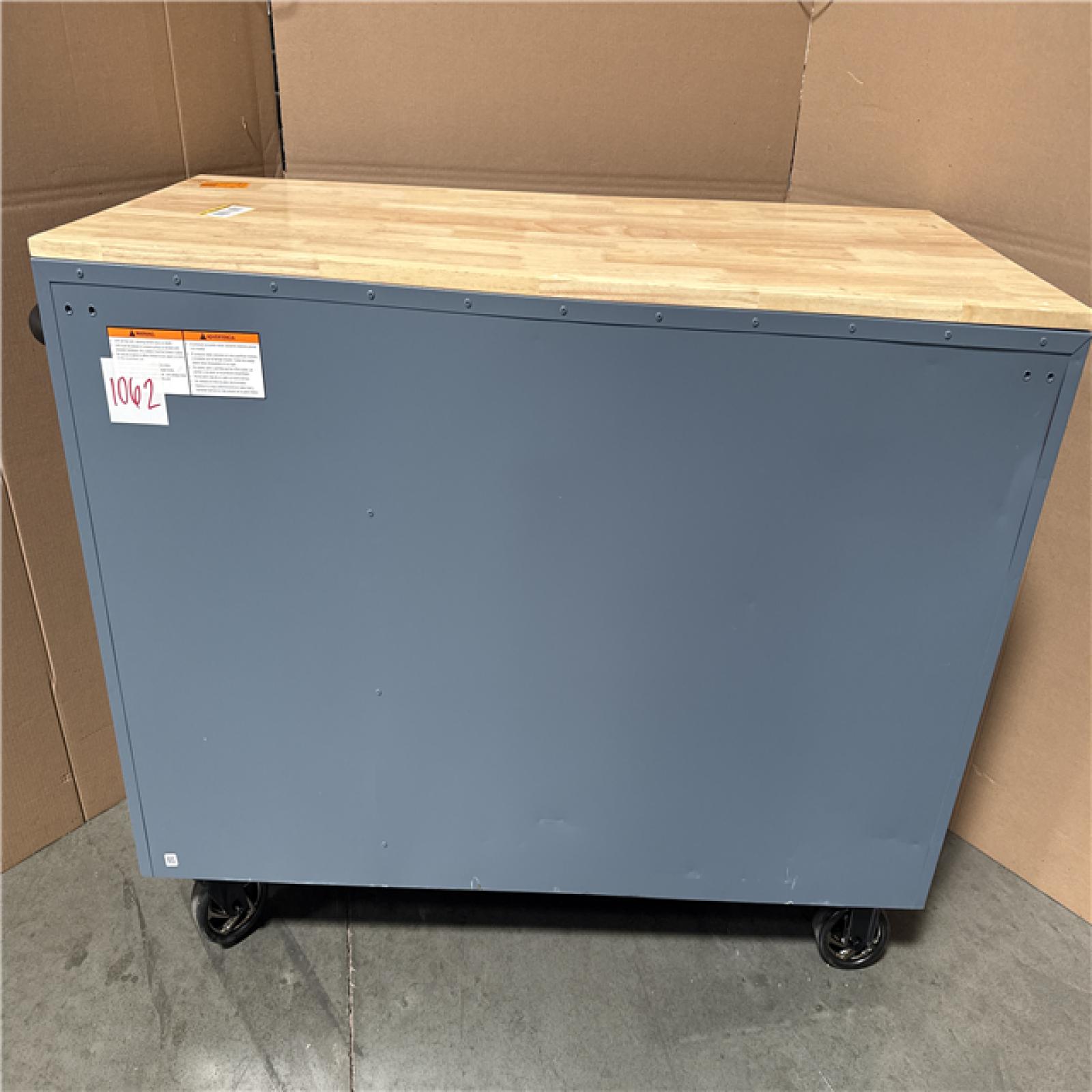 CALIFORNIA AS-IS HUSKY 10 DRAWER WORKBENCH