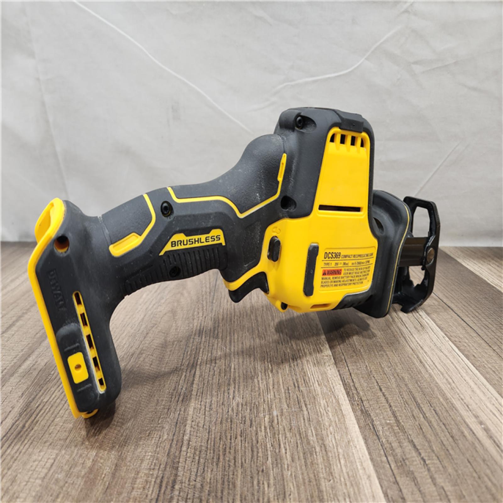 AS-IS- Dewalt ATOMIC 20V MAX Cordless One-Handed Reciprocating Saw (Tool Only)