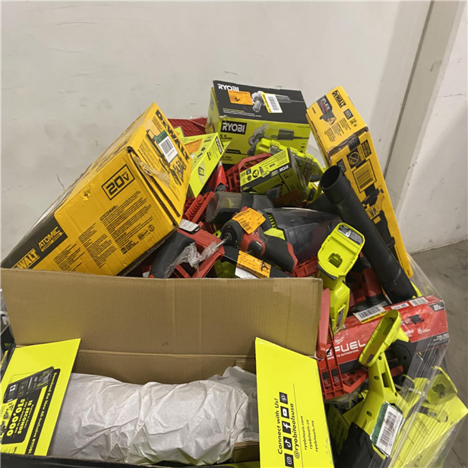 Dallas Location - As-Is Tool Pallet