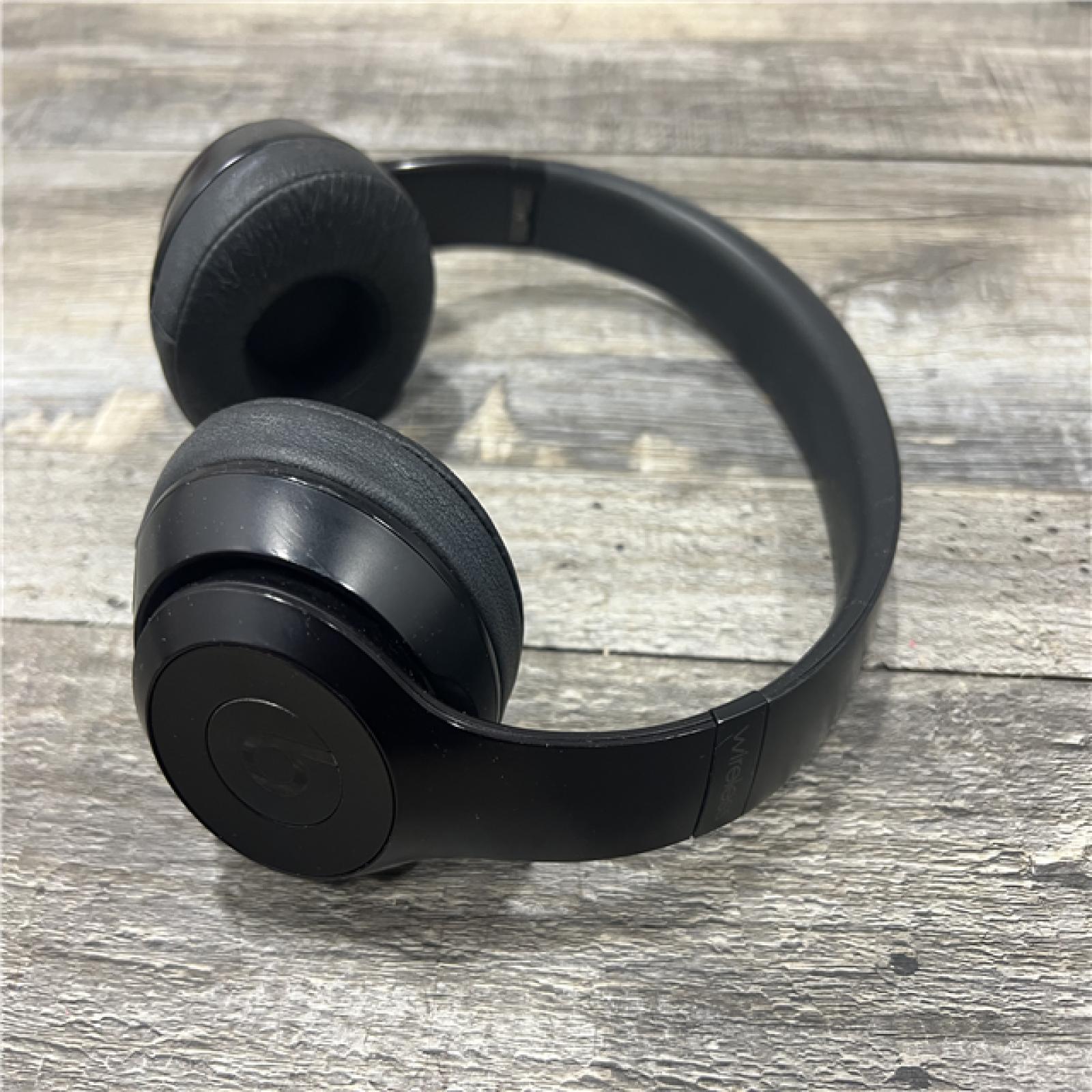 AS-IS Beats Solo3 Wireless On-Ear Headphones -Matte Black