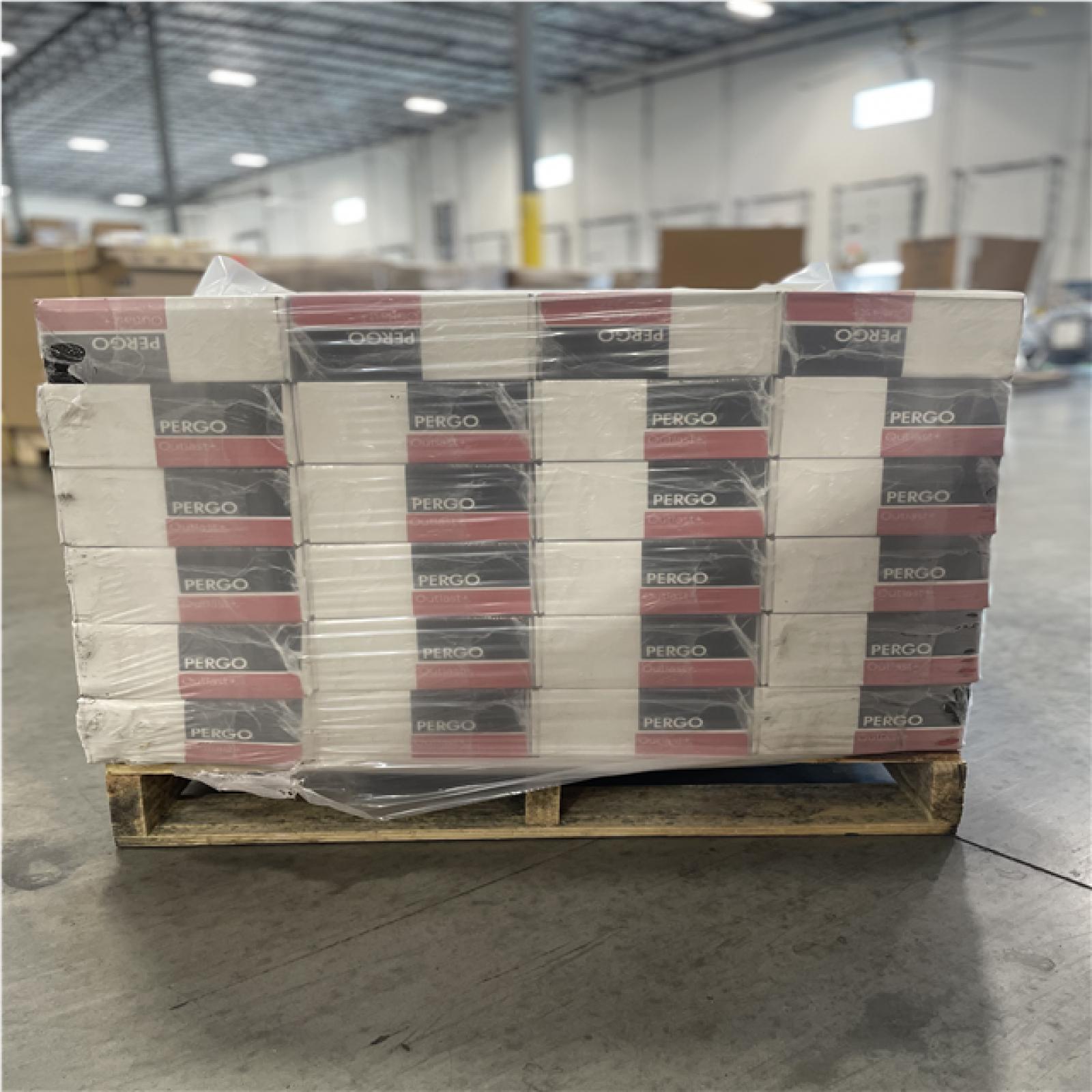 DALLAS LOCATION -Pergo Outlast+ Farrah Oak 12 mm T x 7.4 in. W Waterproof Laminate Wood Flooring (19.63 sq.ft./case) PALLET-(24 UNITS)