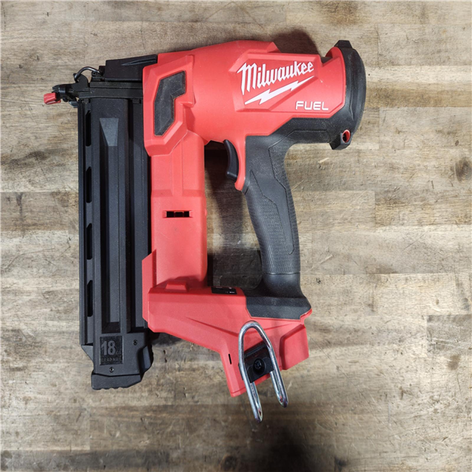 HOUSTON LOCATION - AS-IS Milwaukee M18 Fuel 18V Brushless 18-Gauge Brad Nailer 2746-20 (Bare Tool)