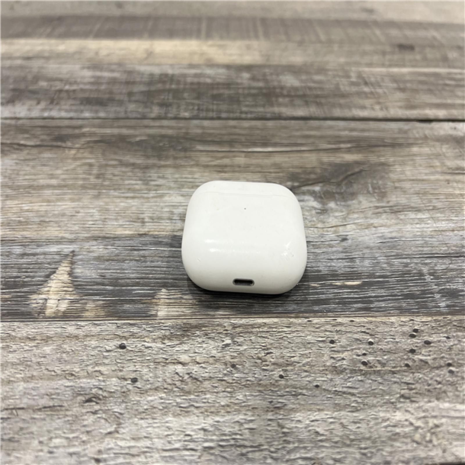 AS-IS AirPods (3rd Generation) with Lightning Charging Case