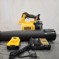 DEWALT 20V MAX Brushless Cordless Handheld Axial Leaf Blower Kit