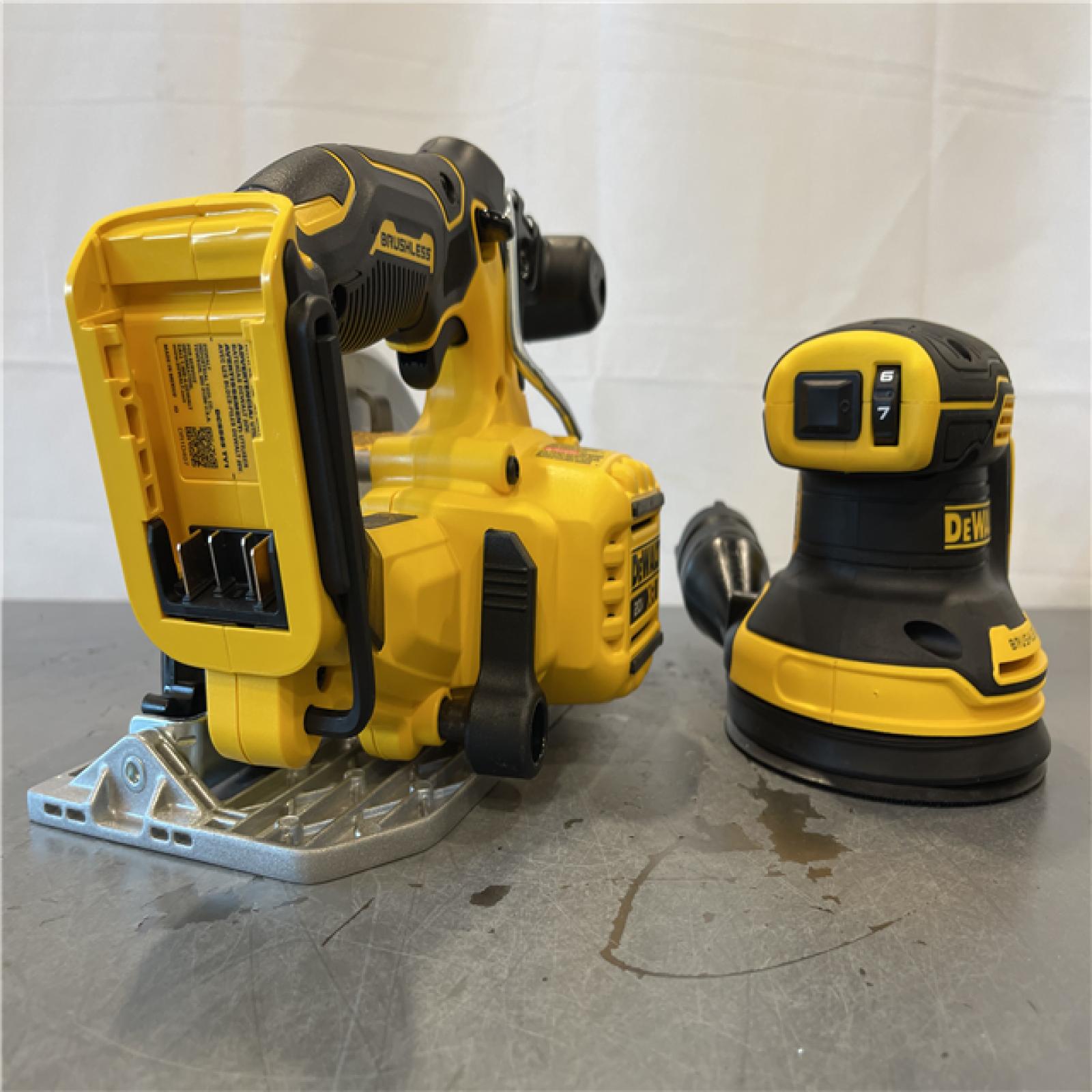 AS-IS - DEWALT 20-Volt MAX Lithium-Ion Cordless 6-Tool Combo Kit