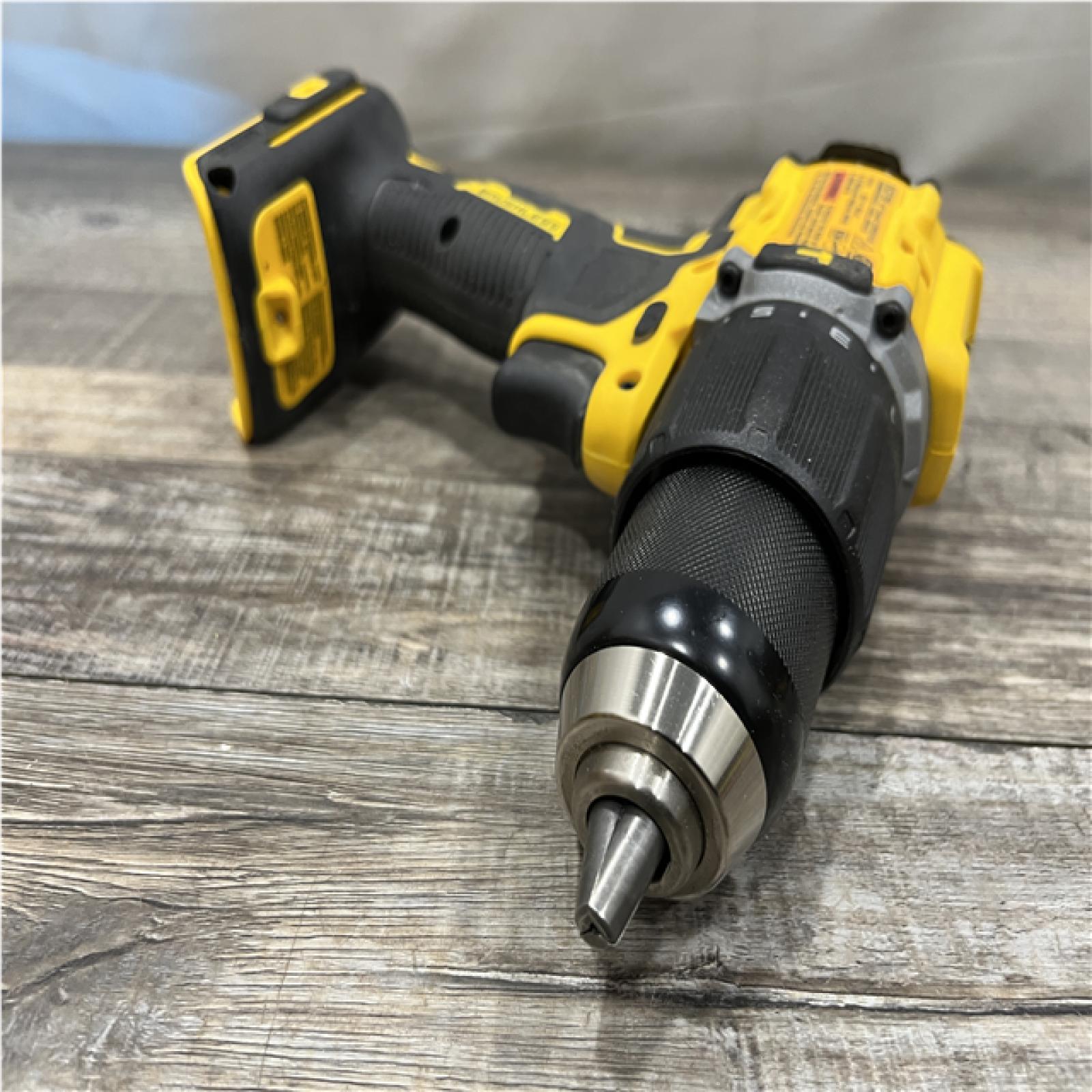 AS-IS DEWALT ATOMIC 20V Lithium-Ion Cordless 1/2 in. Hammer Drill Kit