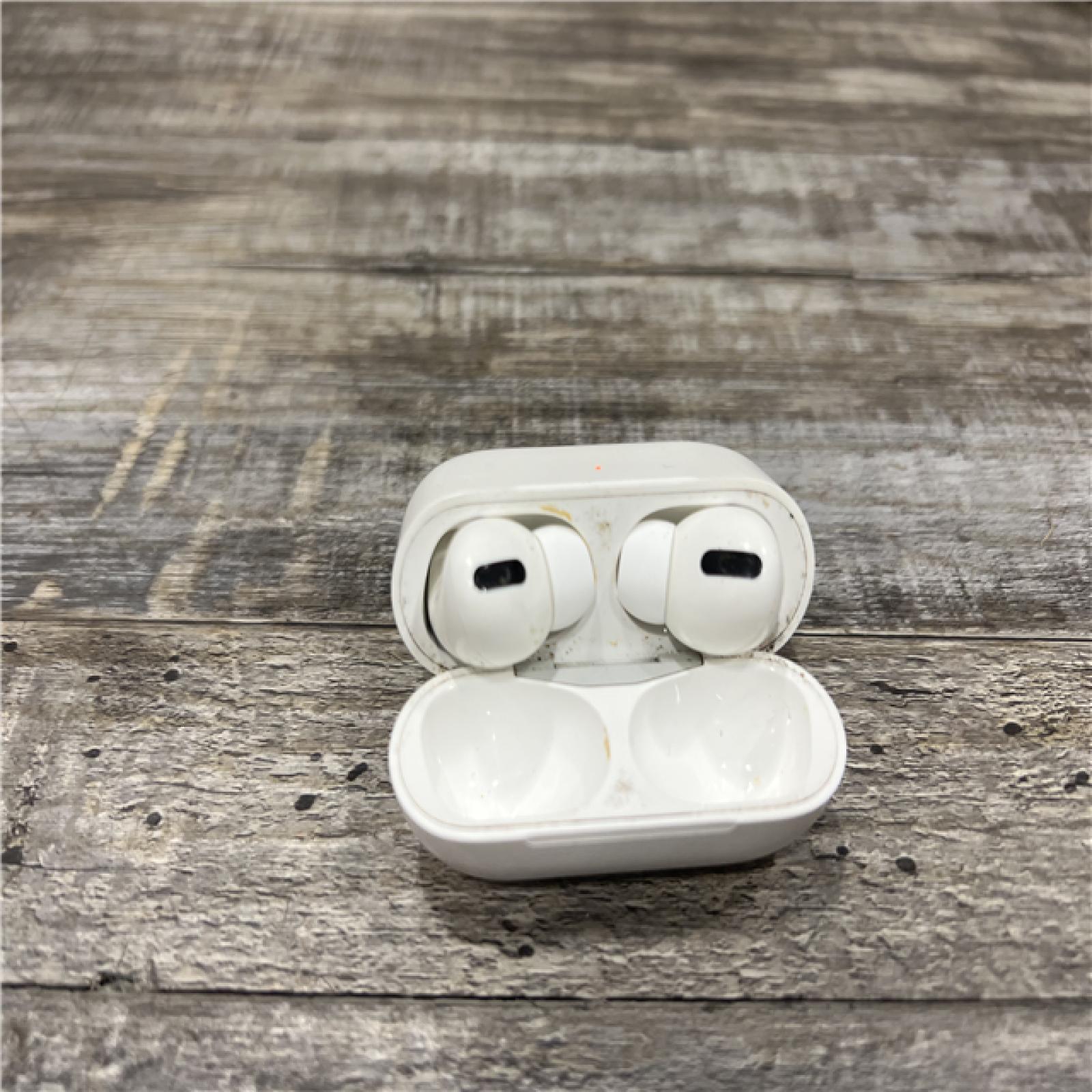 AS-IS AirPod Pro 1st. generation - with Active Noise Cancellation - White
