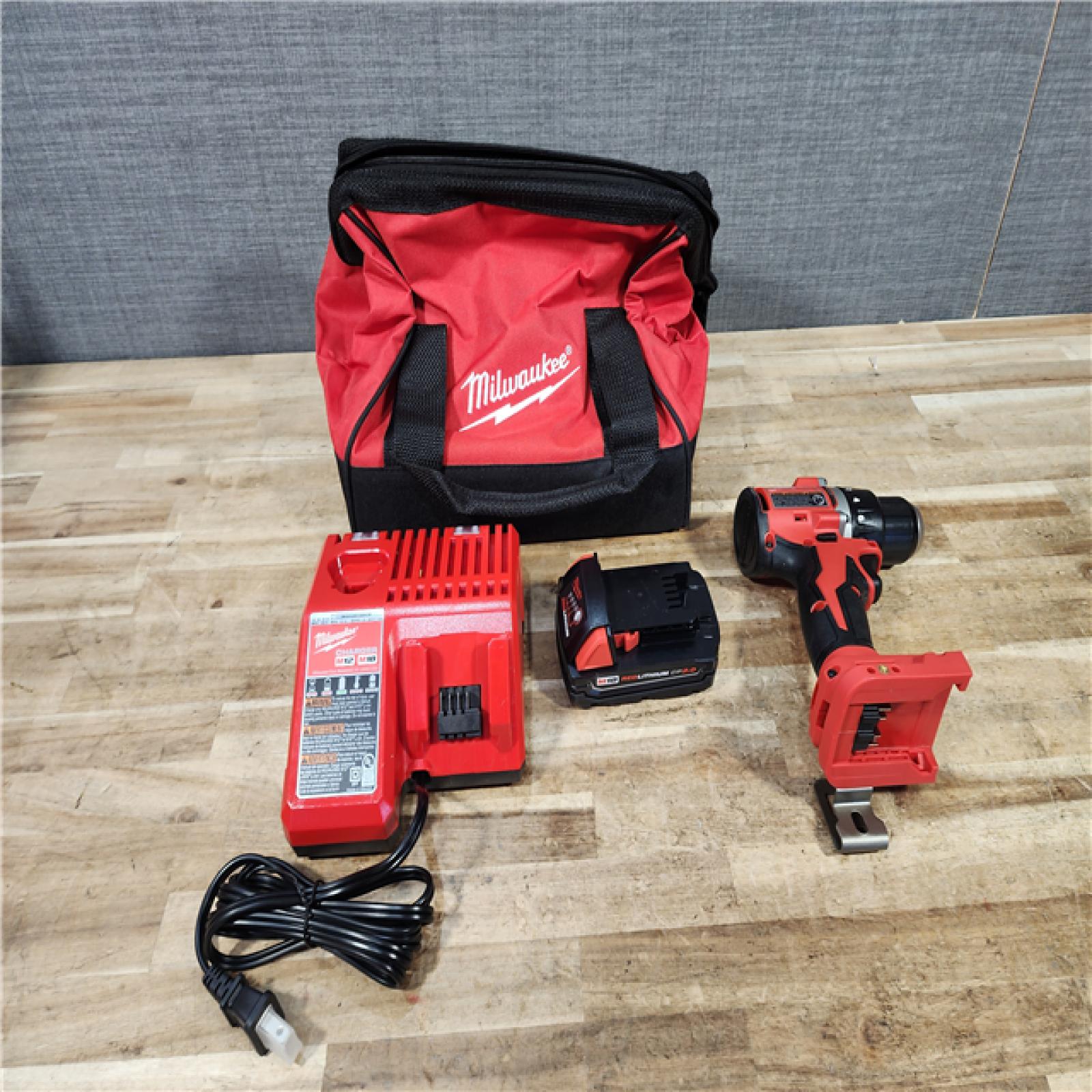 HOUSTON LOCATION - AS - IS Milwaukee 18V Lithium-Ion Brushless Cordless 1/2 in. Compact Drill/Driver with kit