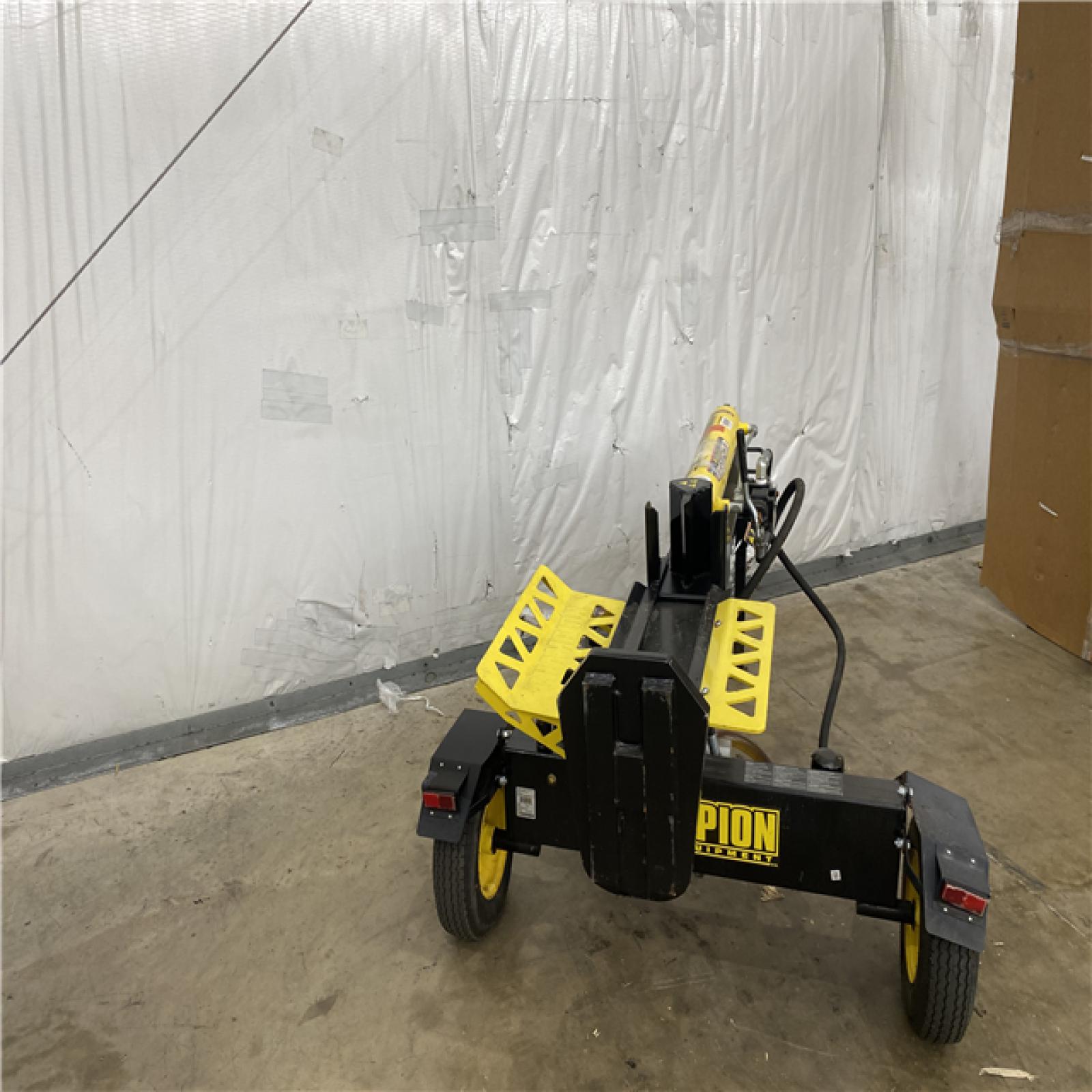 Houston Location AS IS - Champion 27 Ton Log Splitter