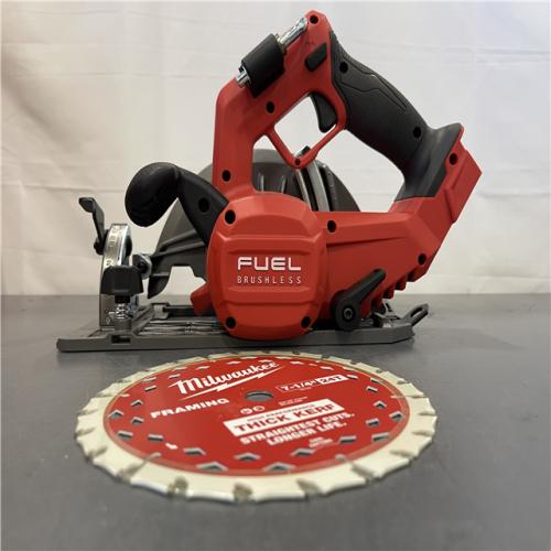 AS-IS - Milwaukee Tools M18 FUEL 7-1/4 Circular Saw (Tool Only)