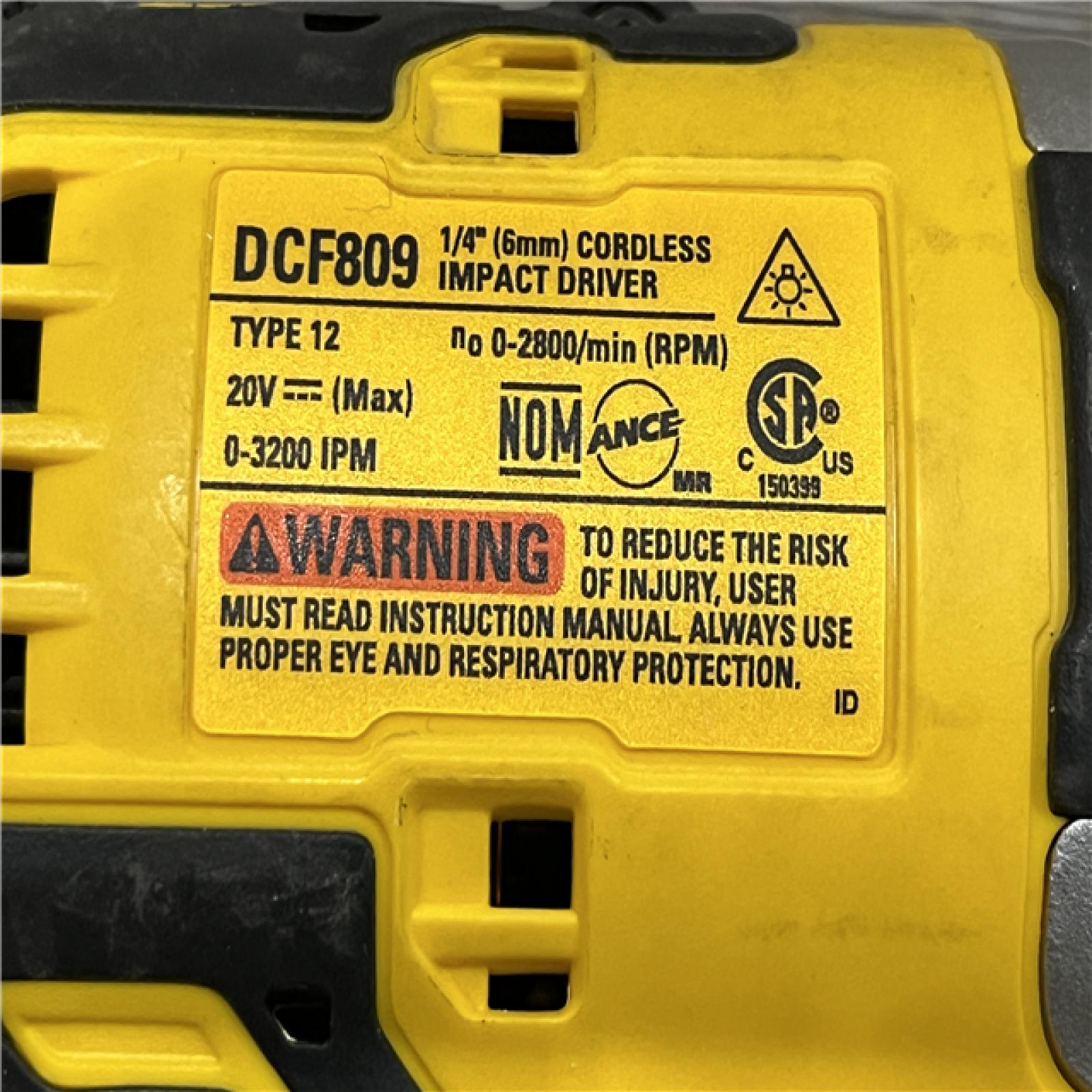 AS-IS DEWALT Atomic 20V Max Lithium-Ion Brushless Cordless Compact 1/4 in. Impact Driver Kit