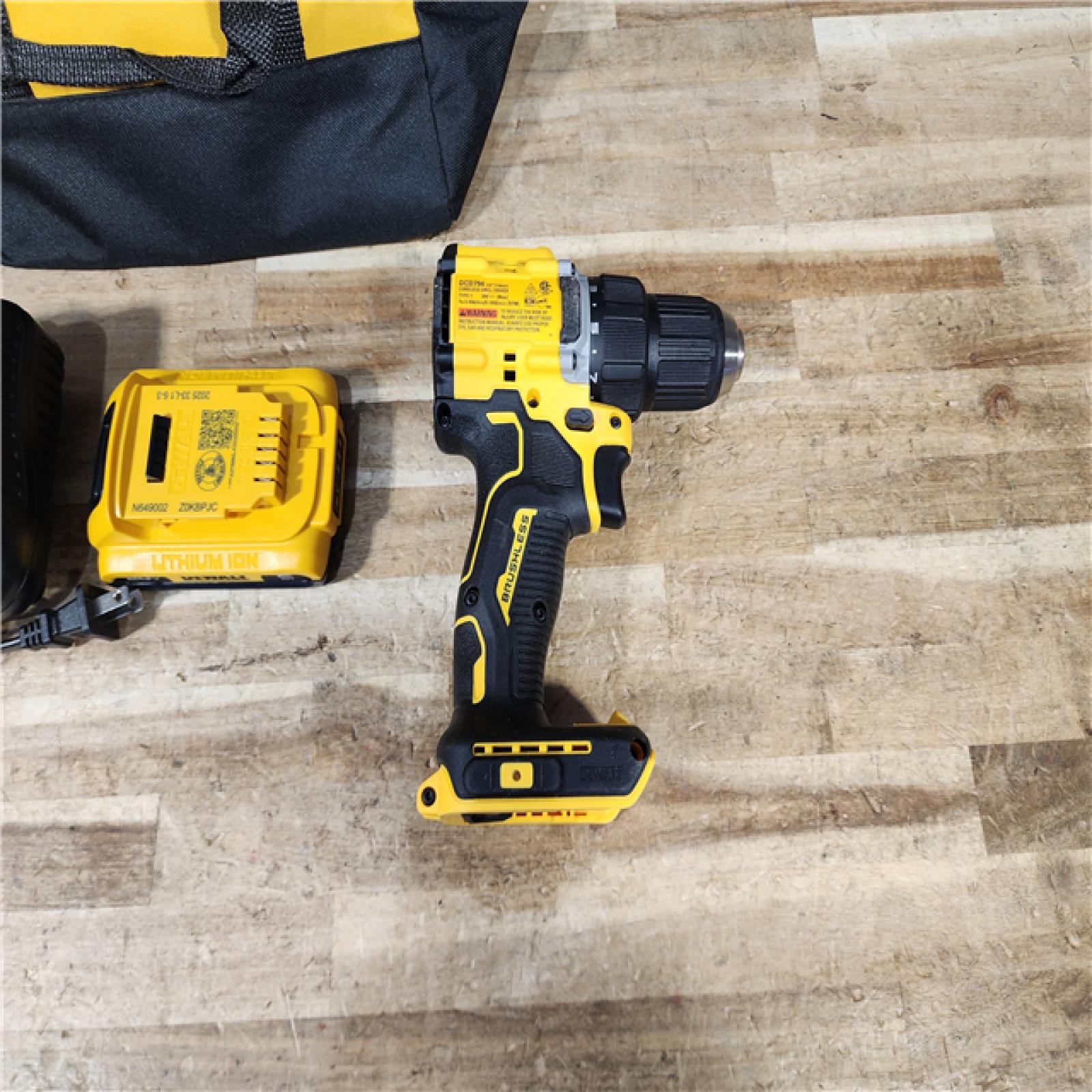 HOUSTON LOCATION - AS - IS DEWALT Atomic 20V Lithium-Ion Cordless Compact 1/2 in. Drill/Driver Kit