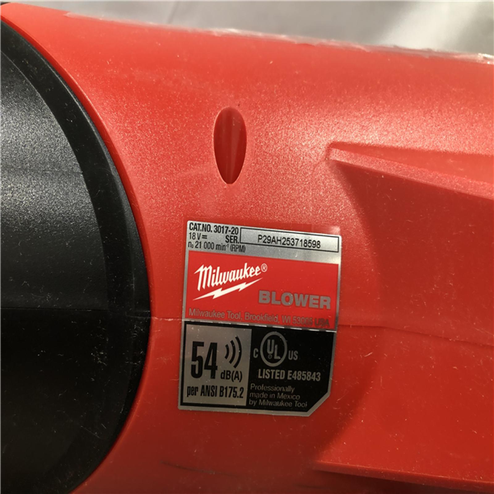 AS-IS Milwaukee FUEL 120 MPH 500 CFM 18V Brushless Cordless Battery Powered Leaf Blower Kit