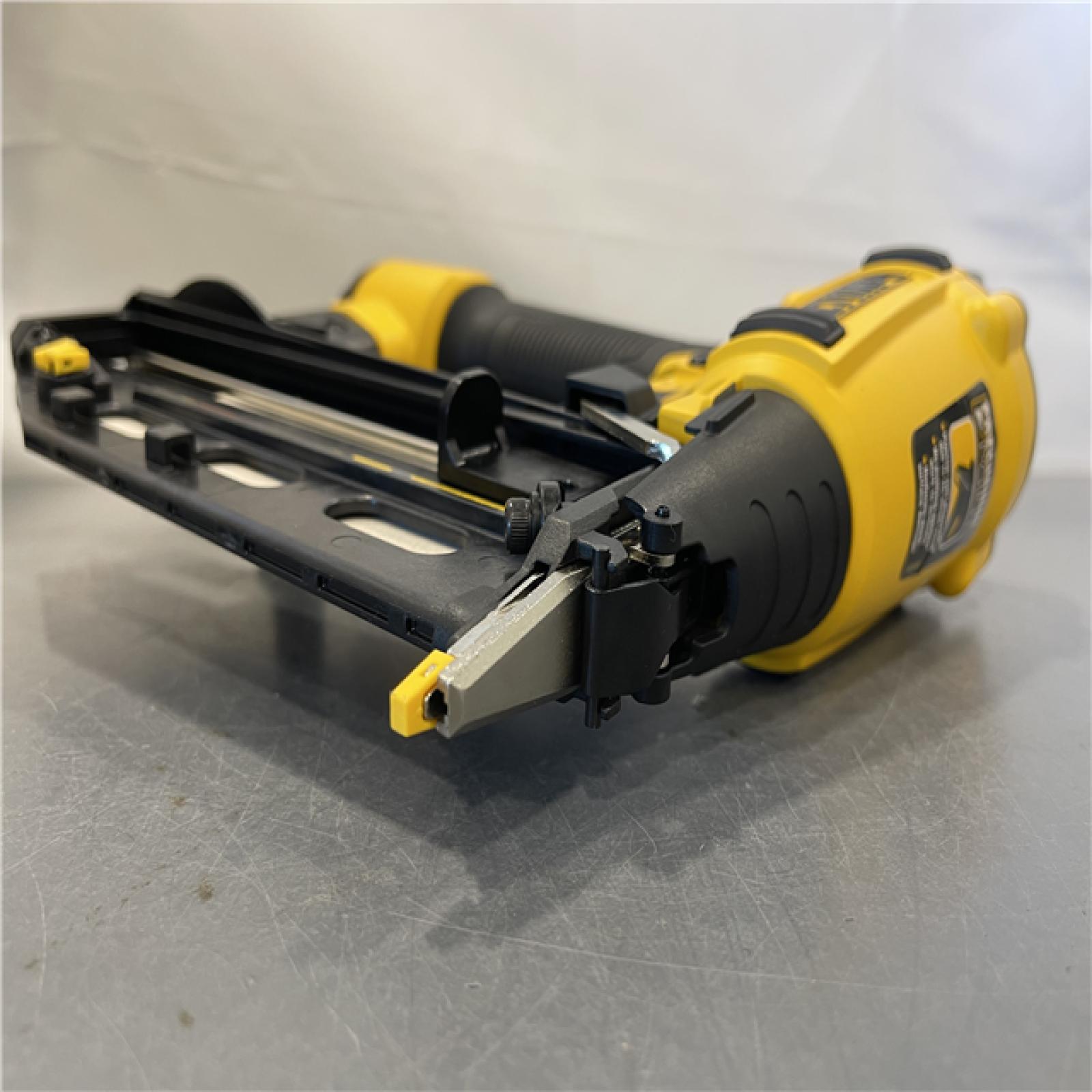 AS-IS - Dewalt-16 Gauge Precision Point Finish Nailer