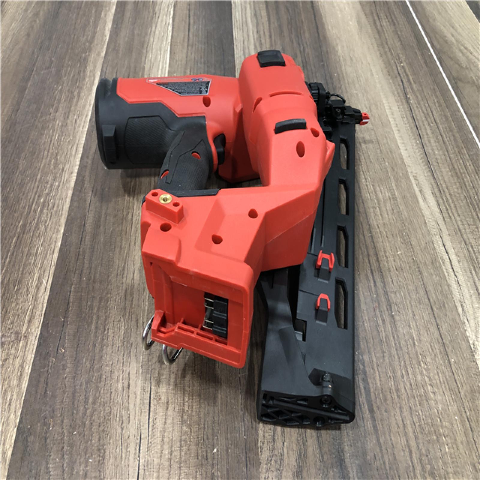 AS-IS Milwaukee FUEL 18-Volt Lithium-Ion Brushless Cordless Gen II 16-Gauge Angled Finish Nailer (Tool-Only)