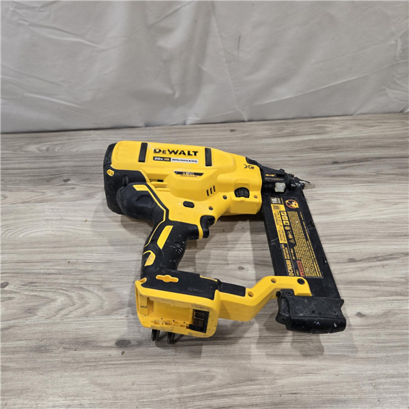 AS-IS DeWalt 20V MAX XR 18 Ga.Cordless Nailer (Tool-Only)