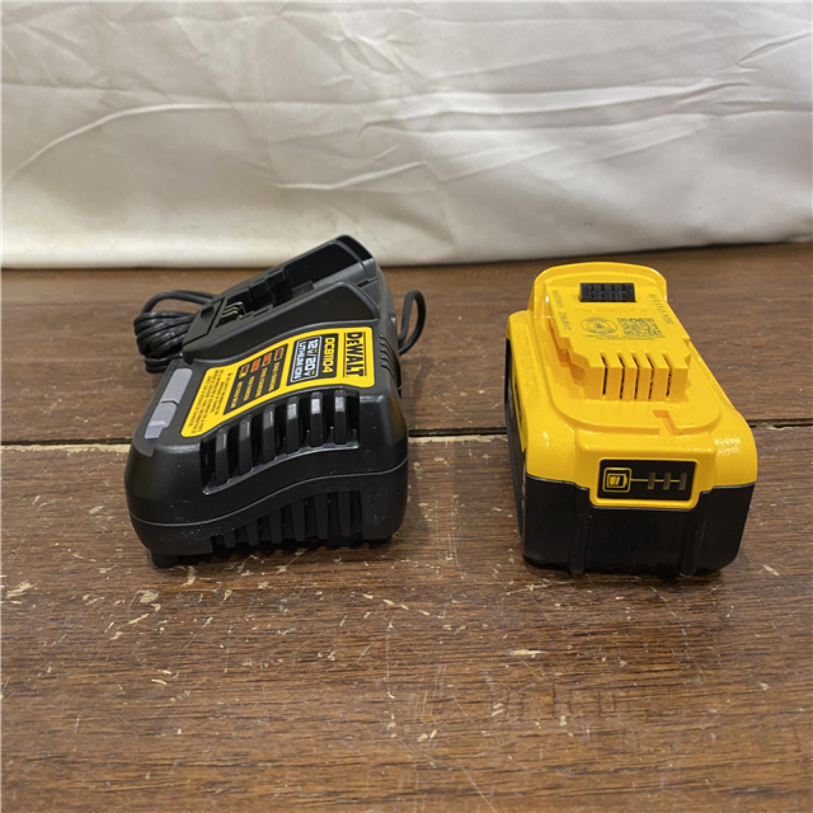 AS-IS DEWALT 20-Volt Maximum XR 5.0 Ah Battery Pack and Charger