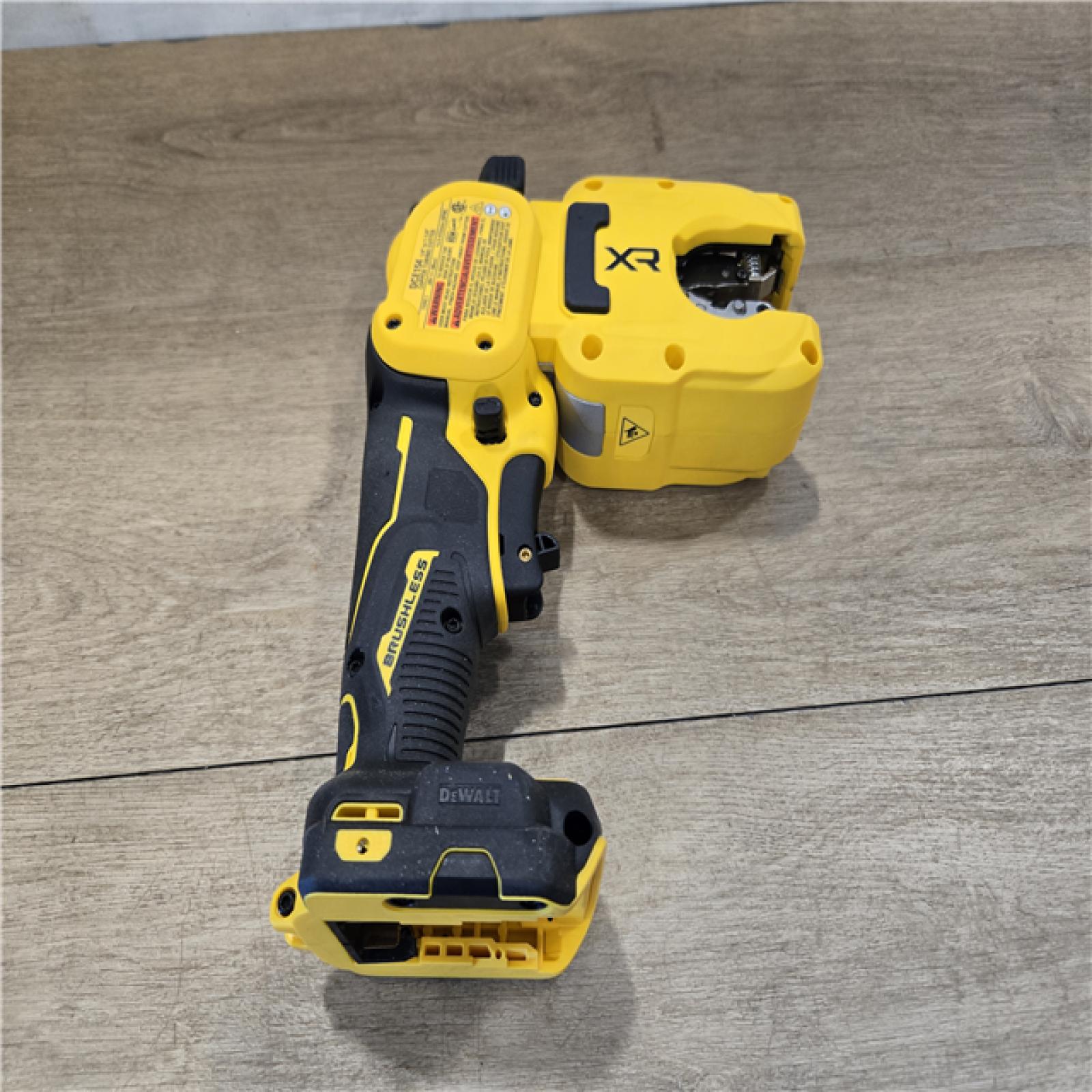 AS-IS DEWALT 20-Volt MAX XR Copper Cutter (Tool Only)