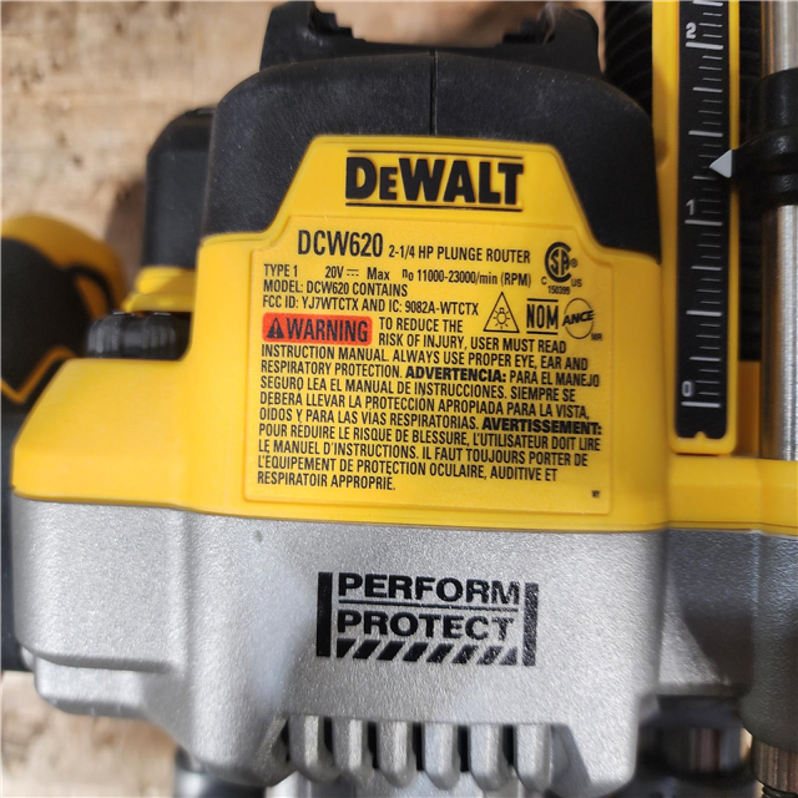 HOUSTON LOCATION - AS - IS DEWALT 20V MAX XR 2-1/4 Peak HP Brushless Cordless Plunge Router (Tool Only)