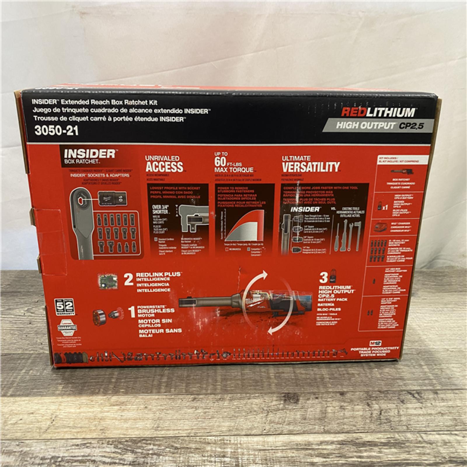 NEW - Milwaukee FUEL INSIDER 12V Lithium-Ion Brushless Cordless 1/4 in. - 3/8 in. Extended Reach Box Ratchet Kit